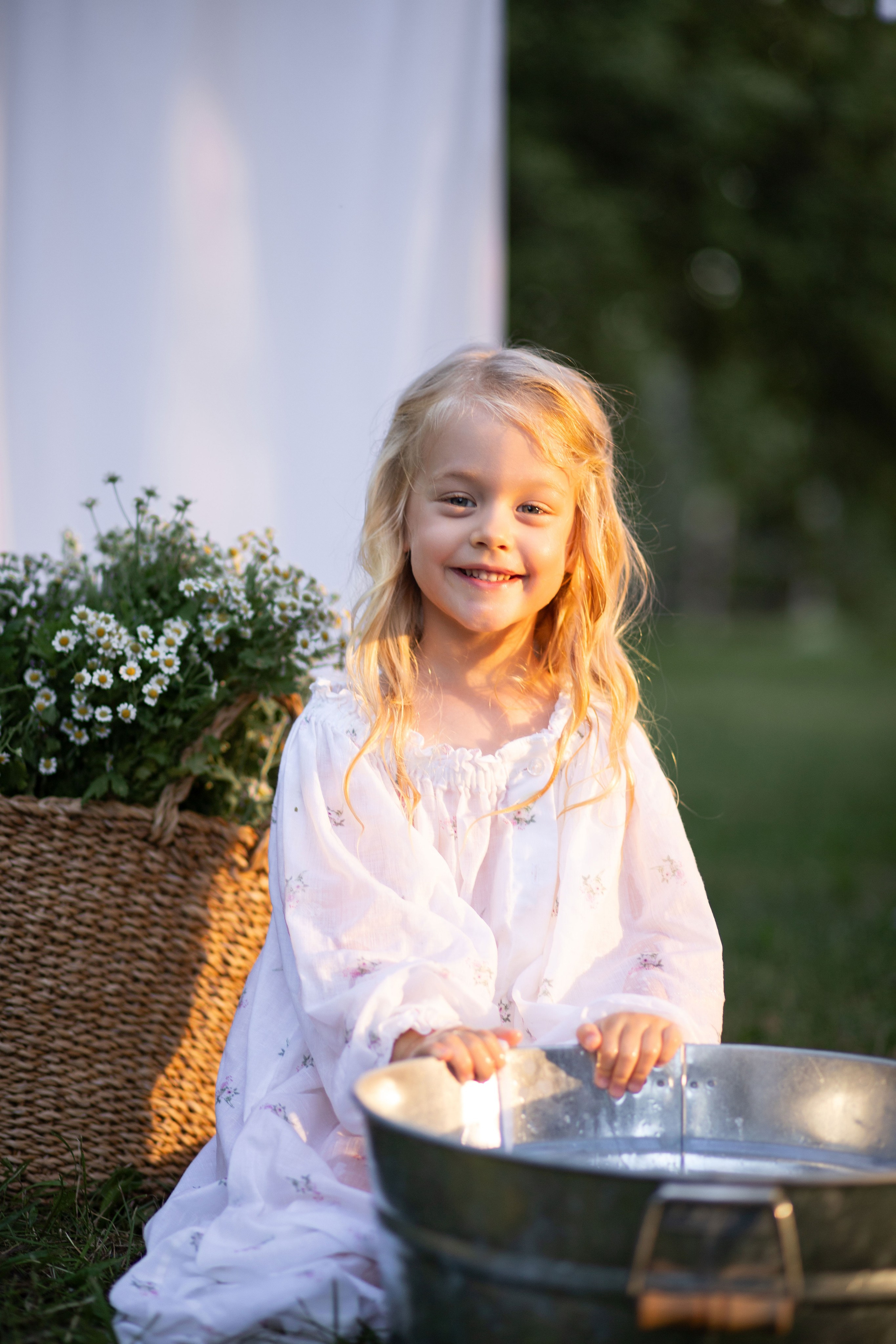 Літня дитяча фотозйомка в саду. Сімейний та дитячий фотограф Київ, Ірпінь, Буча — Галина Пивоварова
