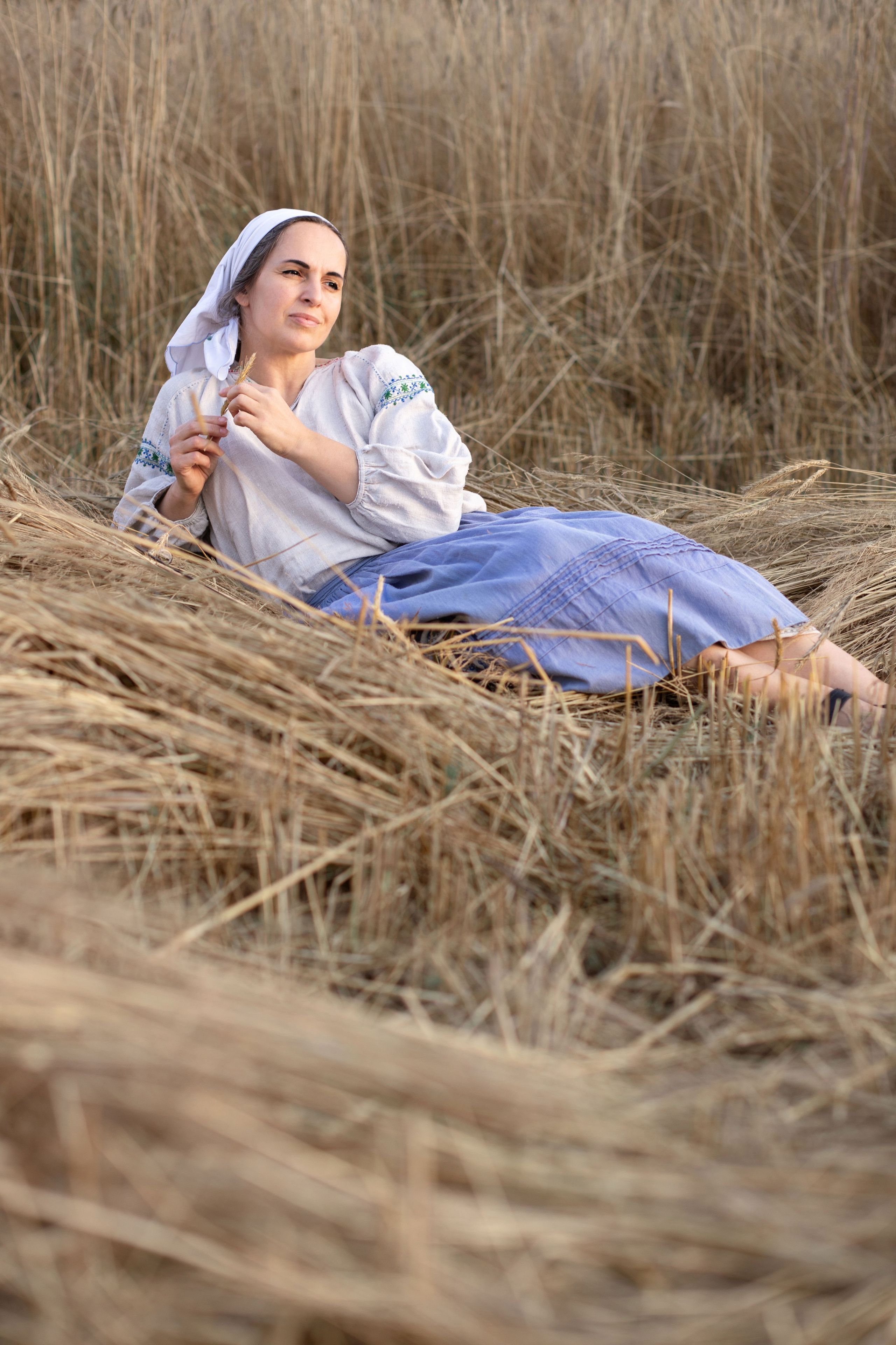 Фотозйомка з Юлею в національному стилі. Сімейний та дитячий фотограф Київ, Ірпінь, Буча — Галина Пивоварова