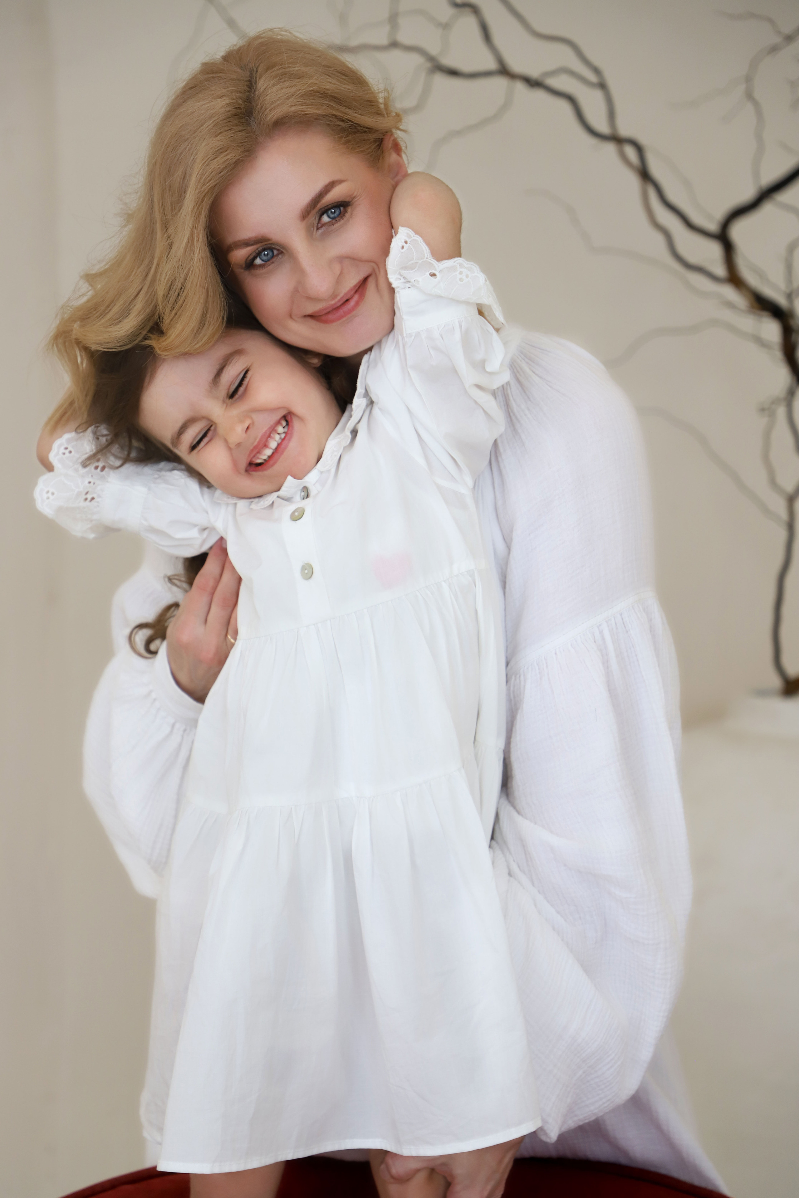 Сімейна фотозйомка «Дві мами, дві донечки». Сімейний та дитячий фотограф Київ, Ірпінь, Буча — Галина Пивоварова