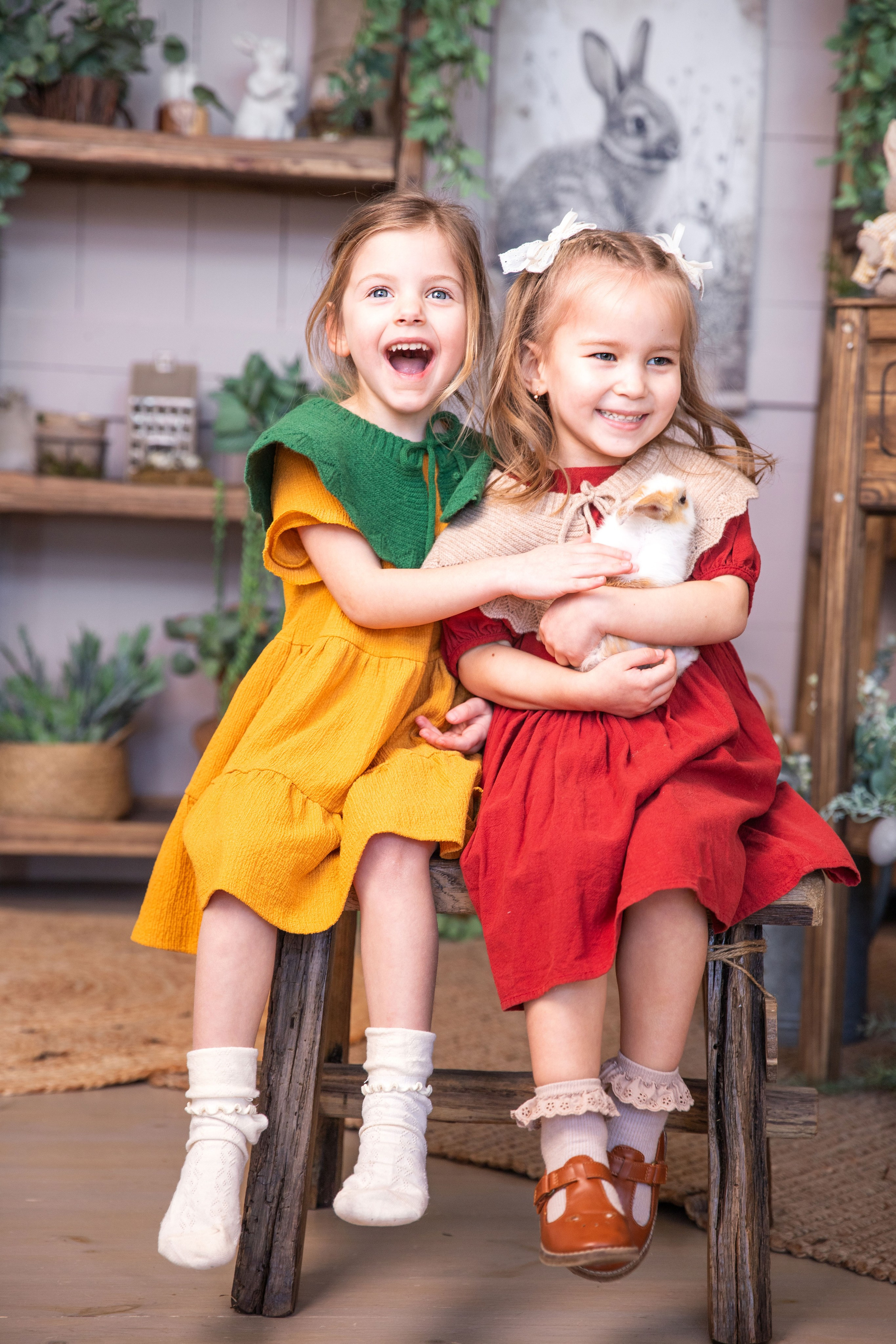 Дитяча пасхальна фотозйомка з кроликом. Сімейний та дитячий фотограф Київ, Ірпінь, Буча — Галина Пивоварова