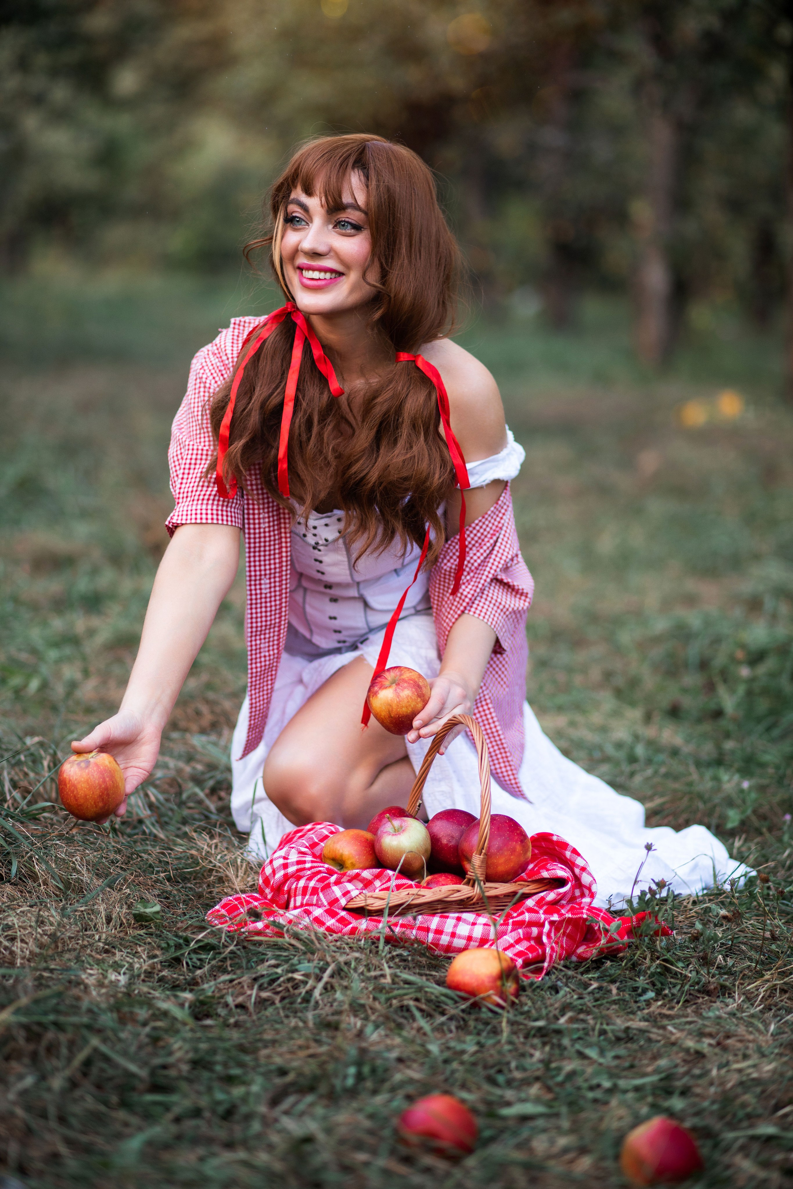 Фотозйомка в осінньому яблуневому саду. Сімейний та дитячий фотограф Київ, Ірпінь, Буча — Галина Пивоварова