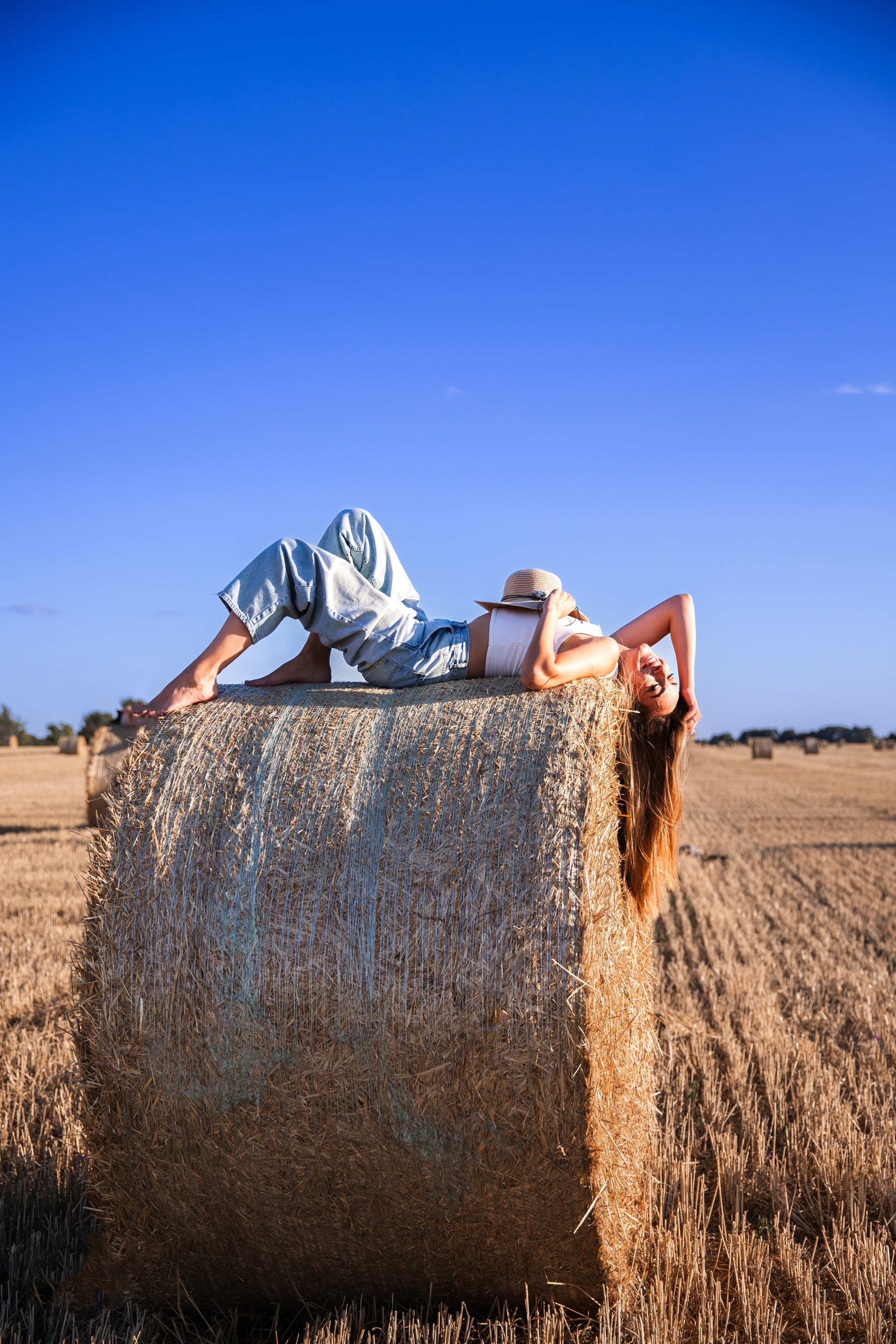 Фотозйомка в пшеничному полі з Альоною. Сімейний та дитячий фотограф Київ, Ірпінь, Буча — Галина Пивоварова