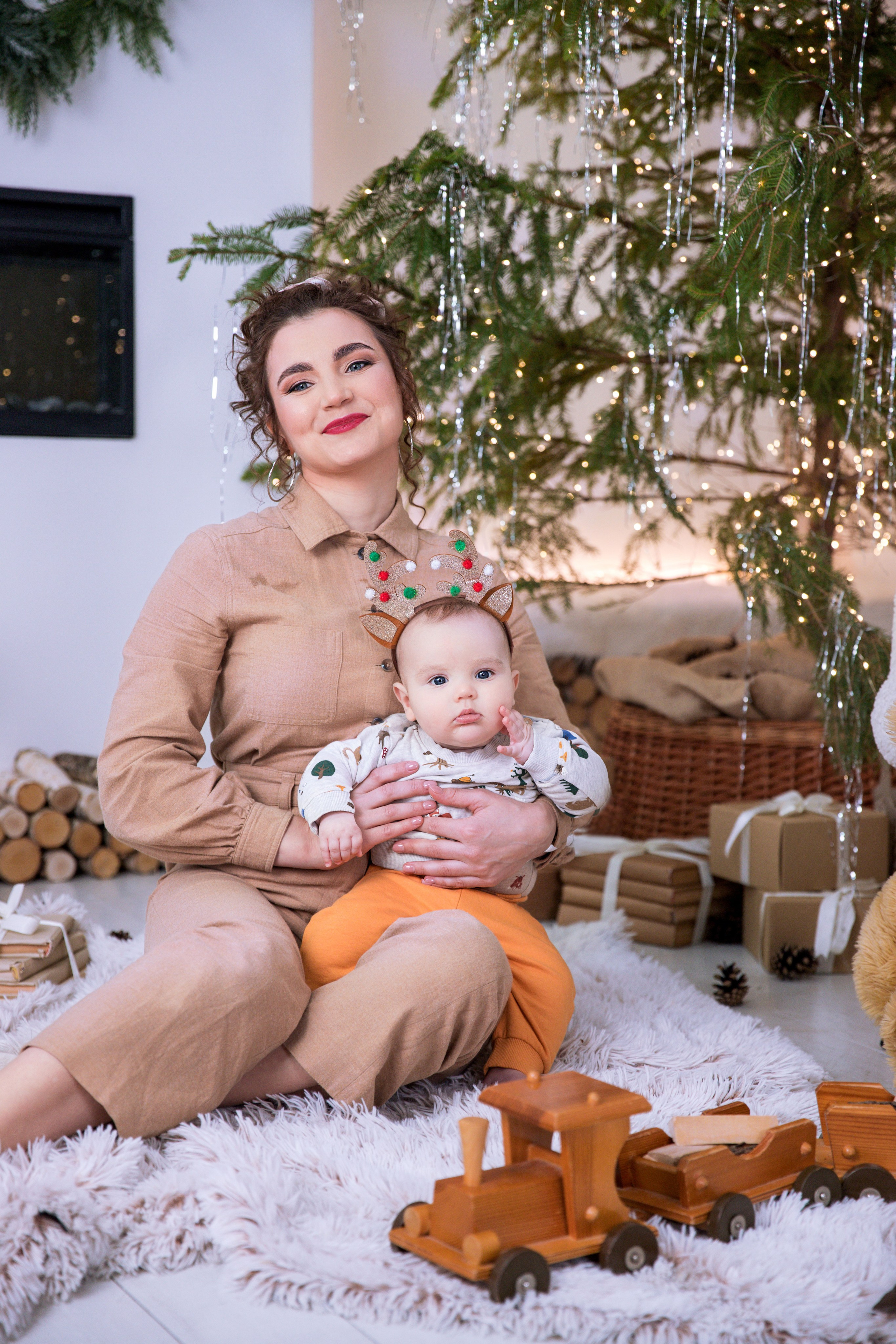 Новорічна сімейна зйомка Аліни та маленького Енея. Сімейний та дитячий фотограф Київ, Ірпінь, Буча — Галина Пивоварова