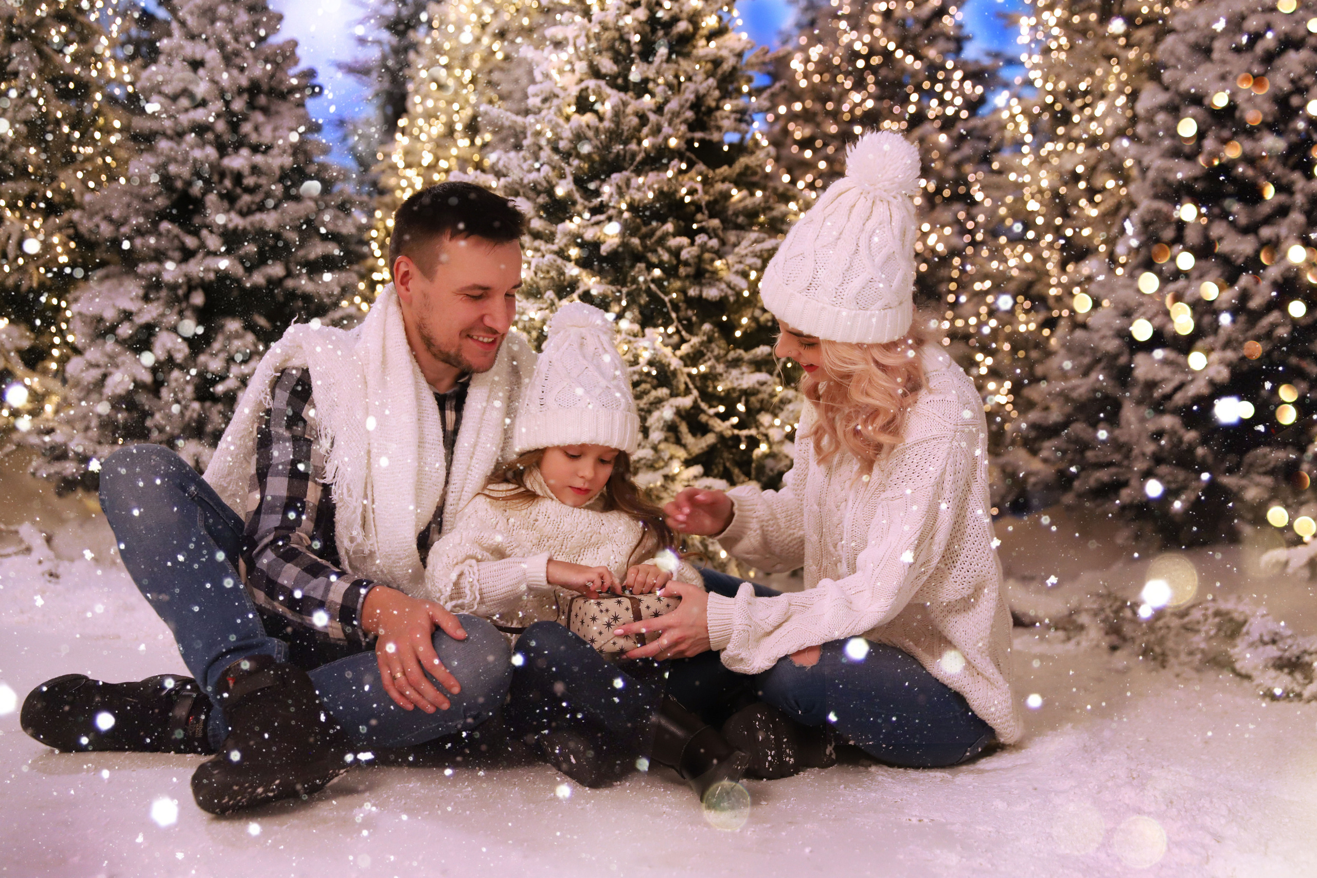 Семейная фотосессия в заснеженном лесу. Сімейний та дитячий фотограф Київ, Ірпінь, Буча — Галина Пивоварова