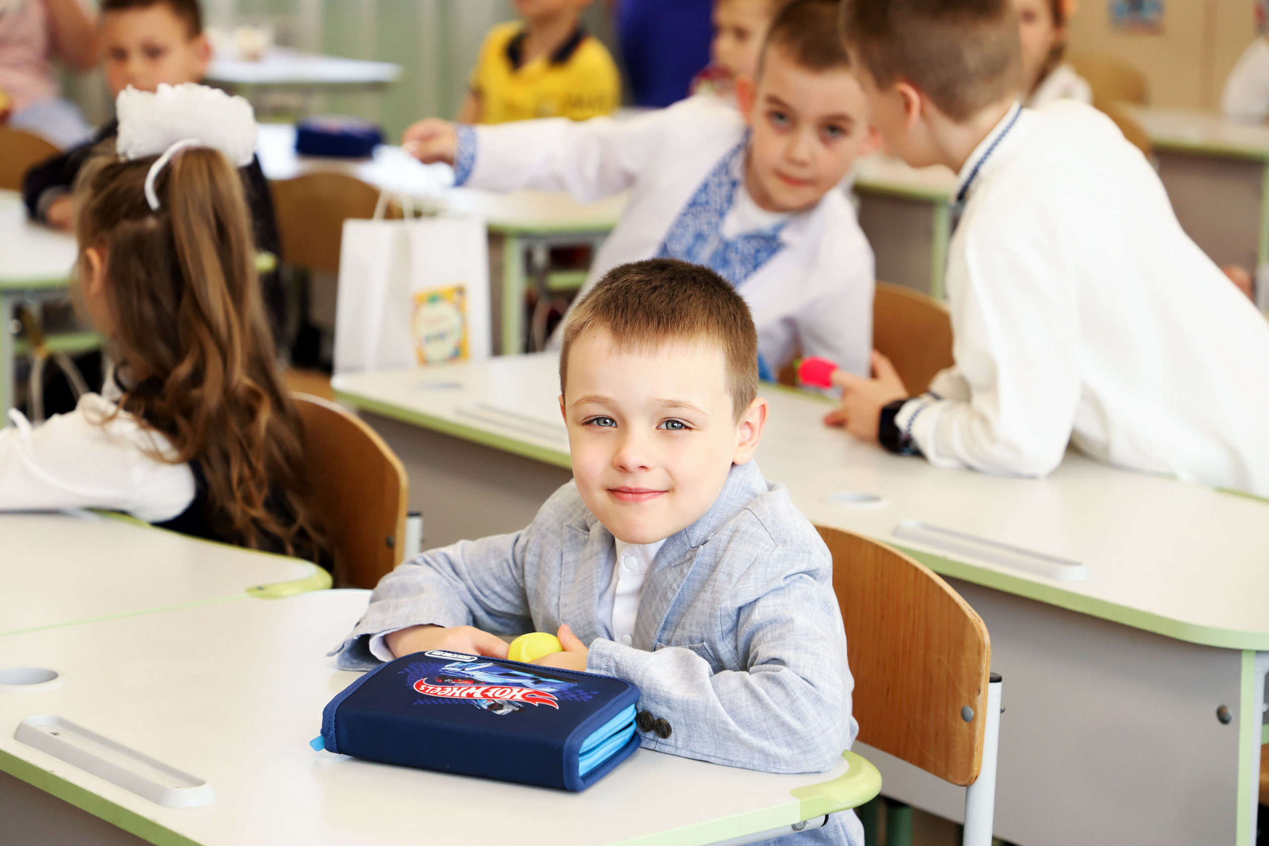 Свято Букваря 1-Д клас, школа 12. Сімейний та дитячий фотограф Київ, Ірпінь, Буча — Галина Пивоварова