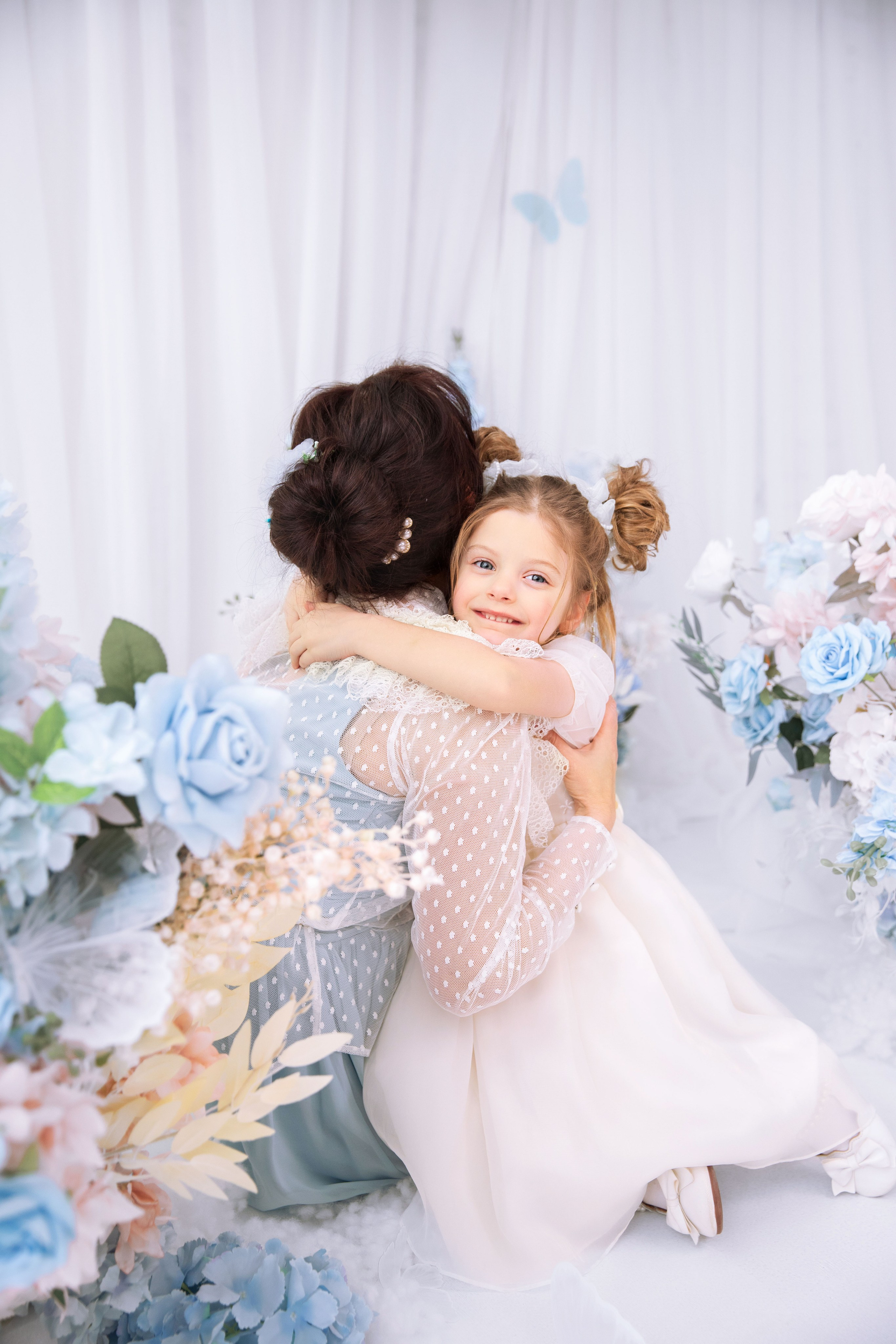 Ніжна весняна фотозйомка з Даринкою. Сімейний та дитячий фотограф Київ, Ірпінь, Буча — Галина Пивоварова