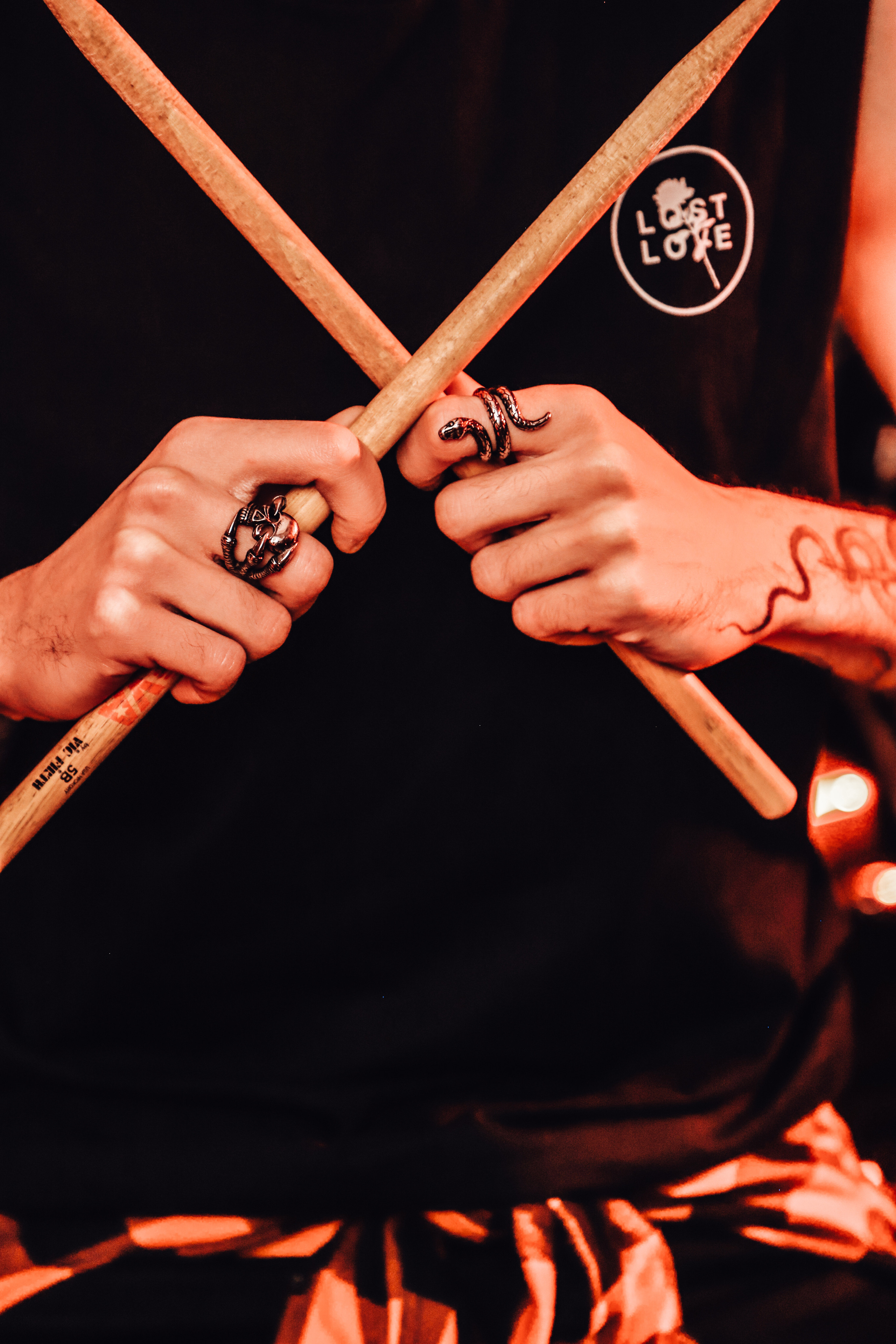 Фотосесія з барабанами «І музика може стати зброєю». Сімейний та дитячий фотограф Київ, Ірпінь, Буча — Галина Пивоварова