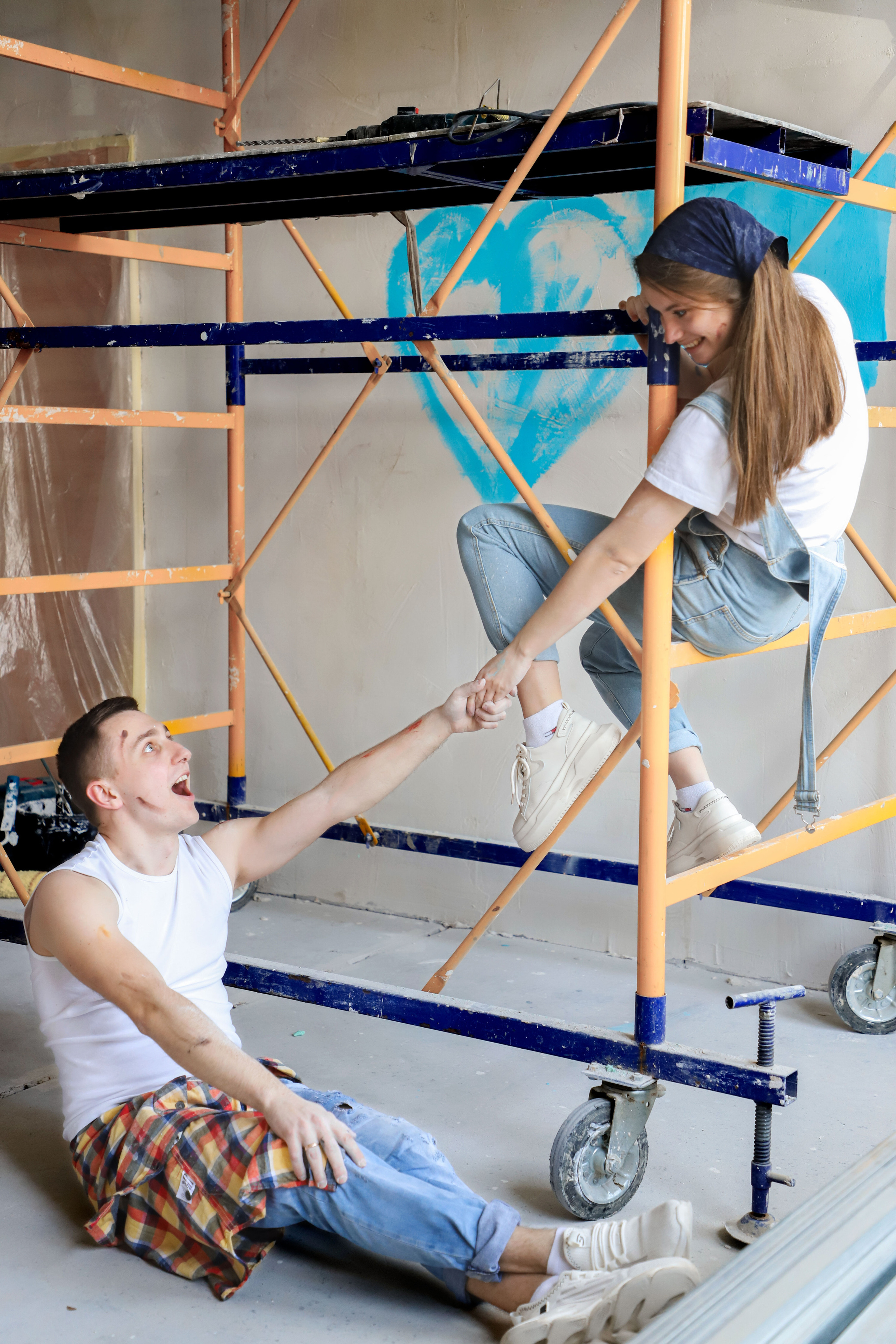 Фотосесія Lovestory Діани та Михайла в процесі ремонту. Сімейний та дитячий фотограф Київ, Ірпінь, Буча — Галина Пивоварова