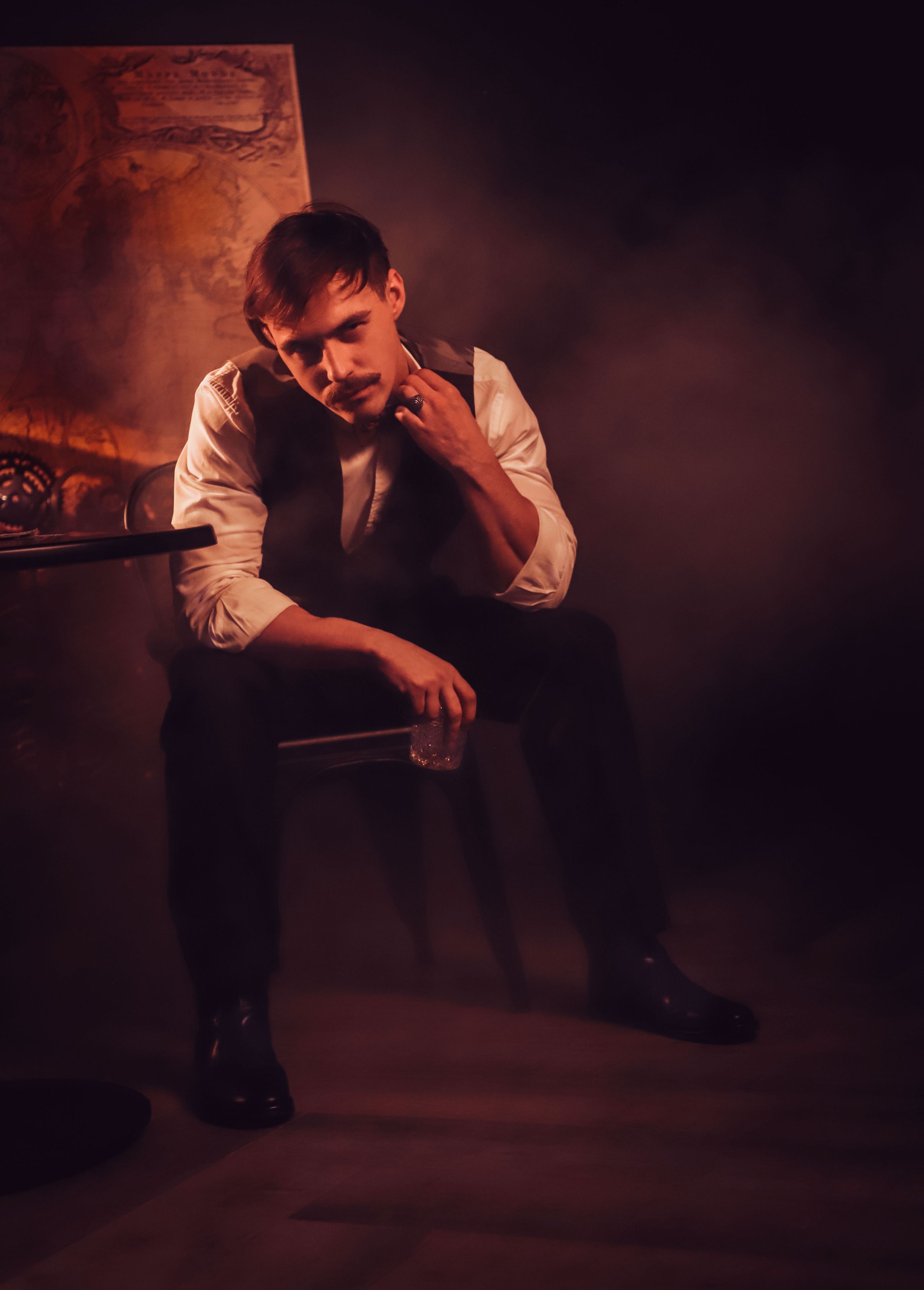 Чоловіча фотозйомка «Гострі картузи». Сімейний та дитячий фотограф Київ, Ірпінь, Буча — Галина Пивоварова