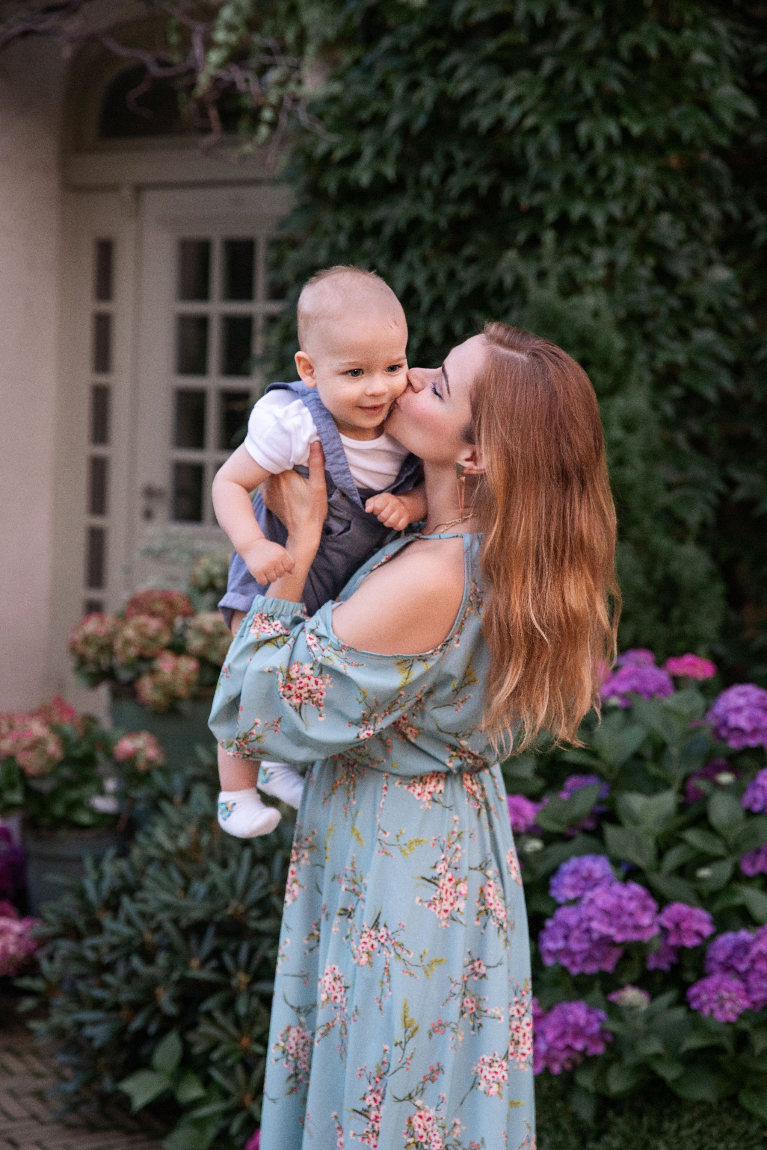 Фотопрогулянка серед квітів. Сімейний та дитячий фотограф Київ, Ірпінь, Буча — Галина Пивоварова