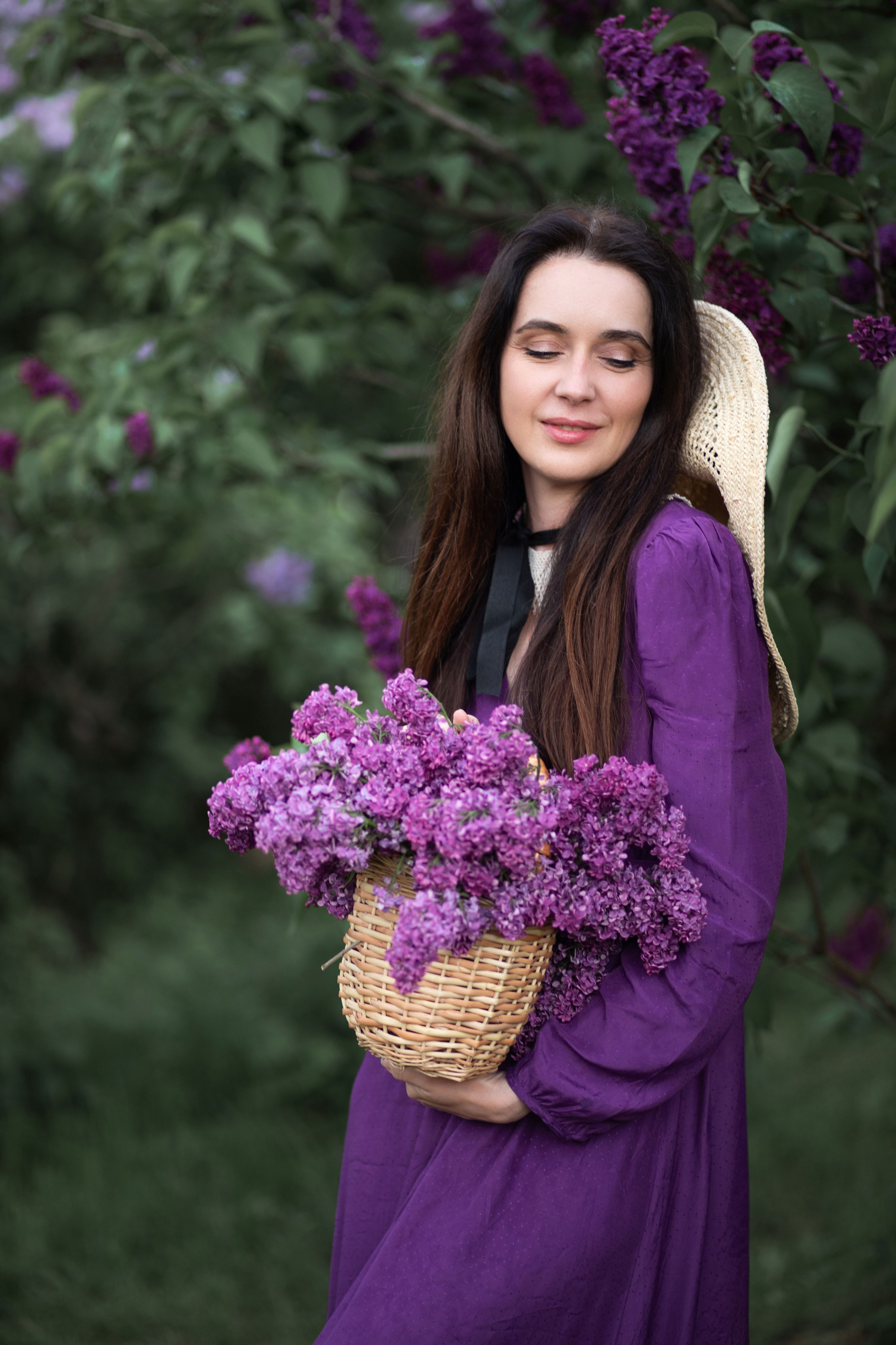 Бузкова фотопрогулянка з Танею. Сімейний та дитячий фотограф Київ, Ірпінь, Буча — Галина Пивоварова