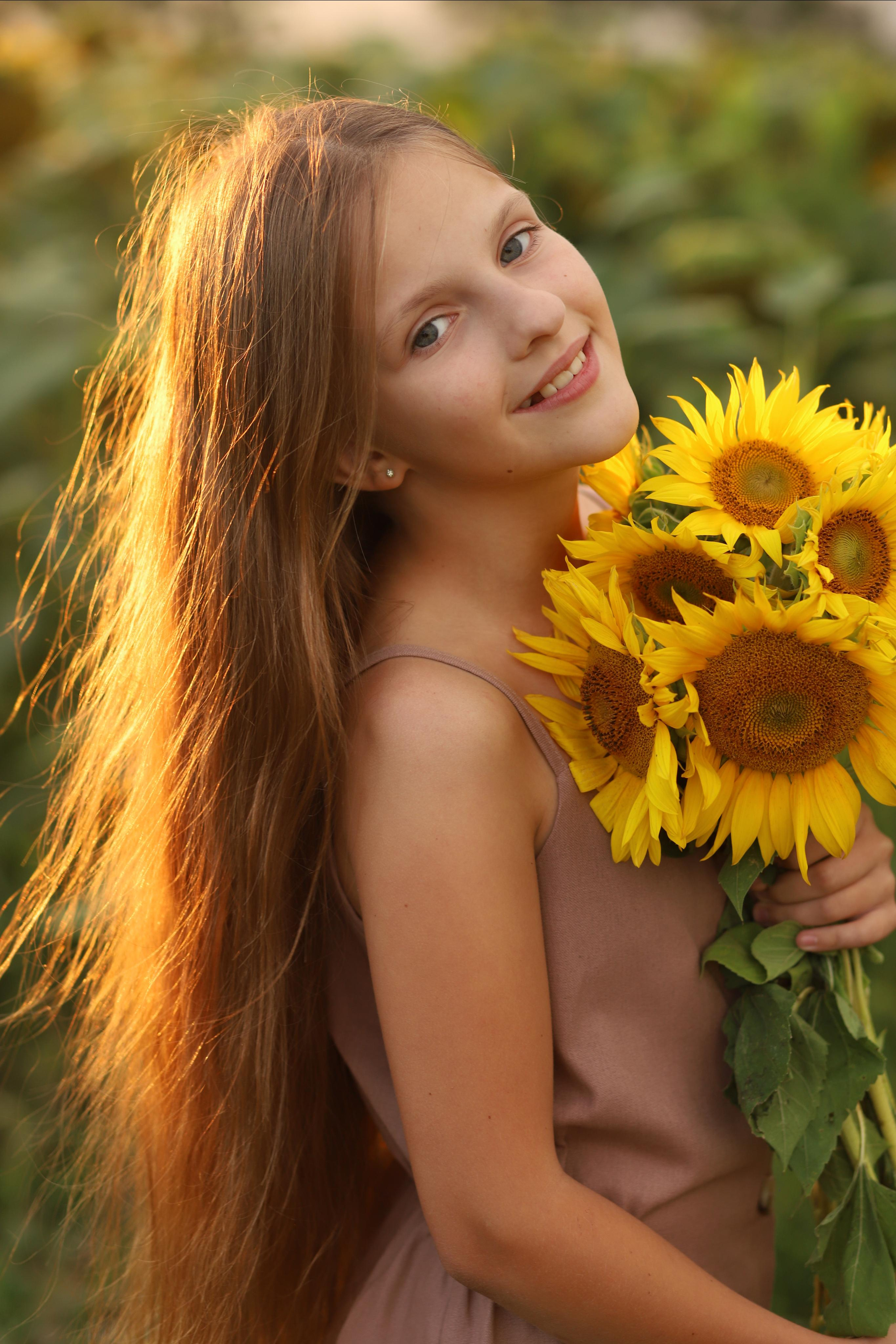 Фотосесія у соняшниках «Соняшниковий настрій». Сімейний та дитячий фотограф Київ, Ірпінь, Буча — Галина Пивоварова