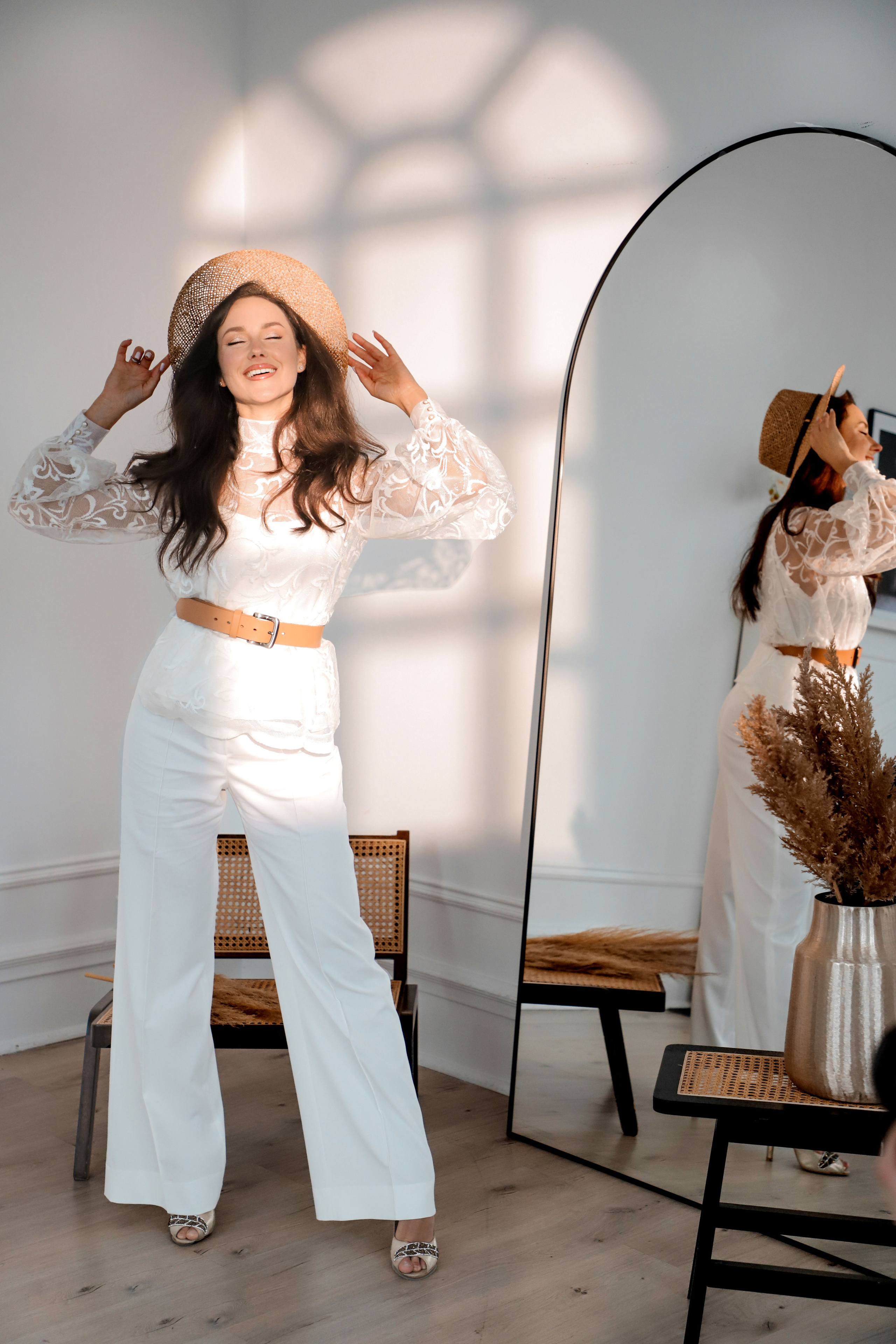 Жіноча фотосесія з Дарією «Нжність». Сімейний та дитячий фотограф Київ, Ірпінь, Буча — Галина Пивоварова