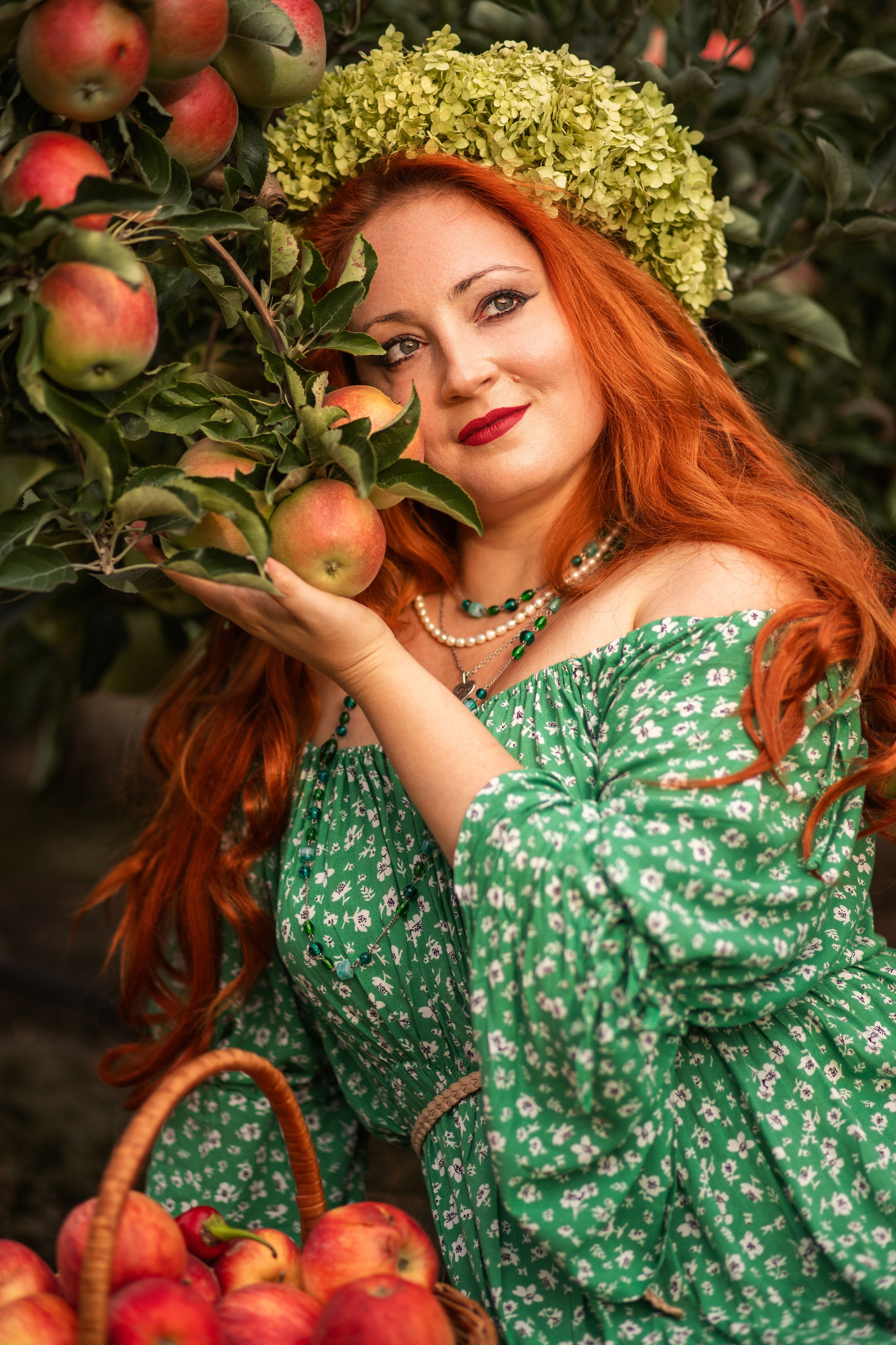 Жіноча фотозйомка з Марією «Краса стиглих фруктів». Сімейний та дитячий фотограф Київ, Ірпінь, Буча — Галина Пивоварова