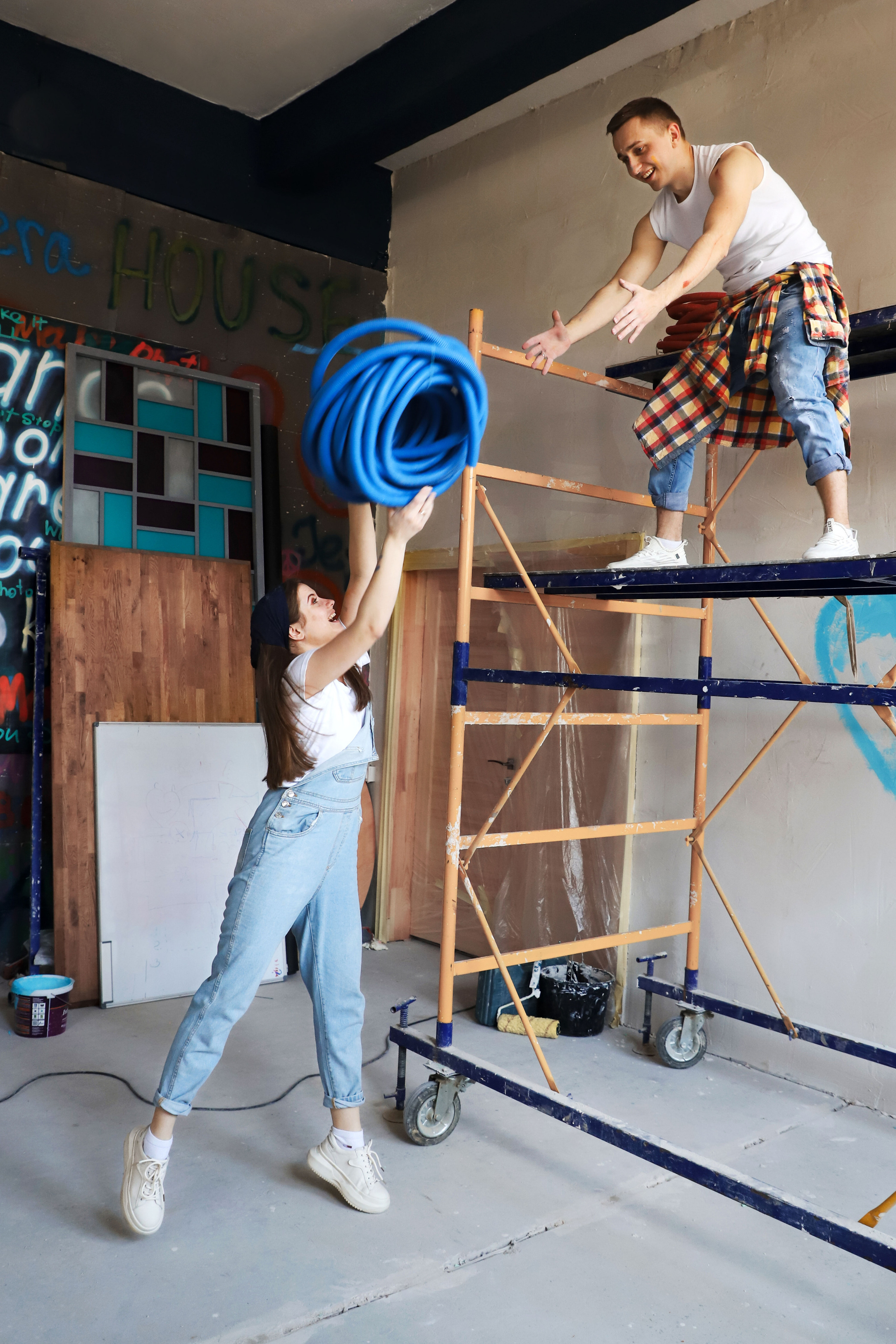 Фотосесія Lovestory Діани та Михайла в процесі ремонту. Сімейний та дитячий фотограф Київ, Ірпінь, Буча — Галина Пивоварова