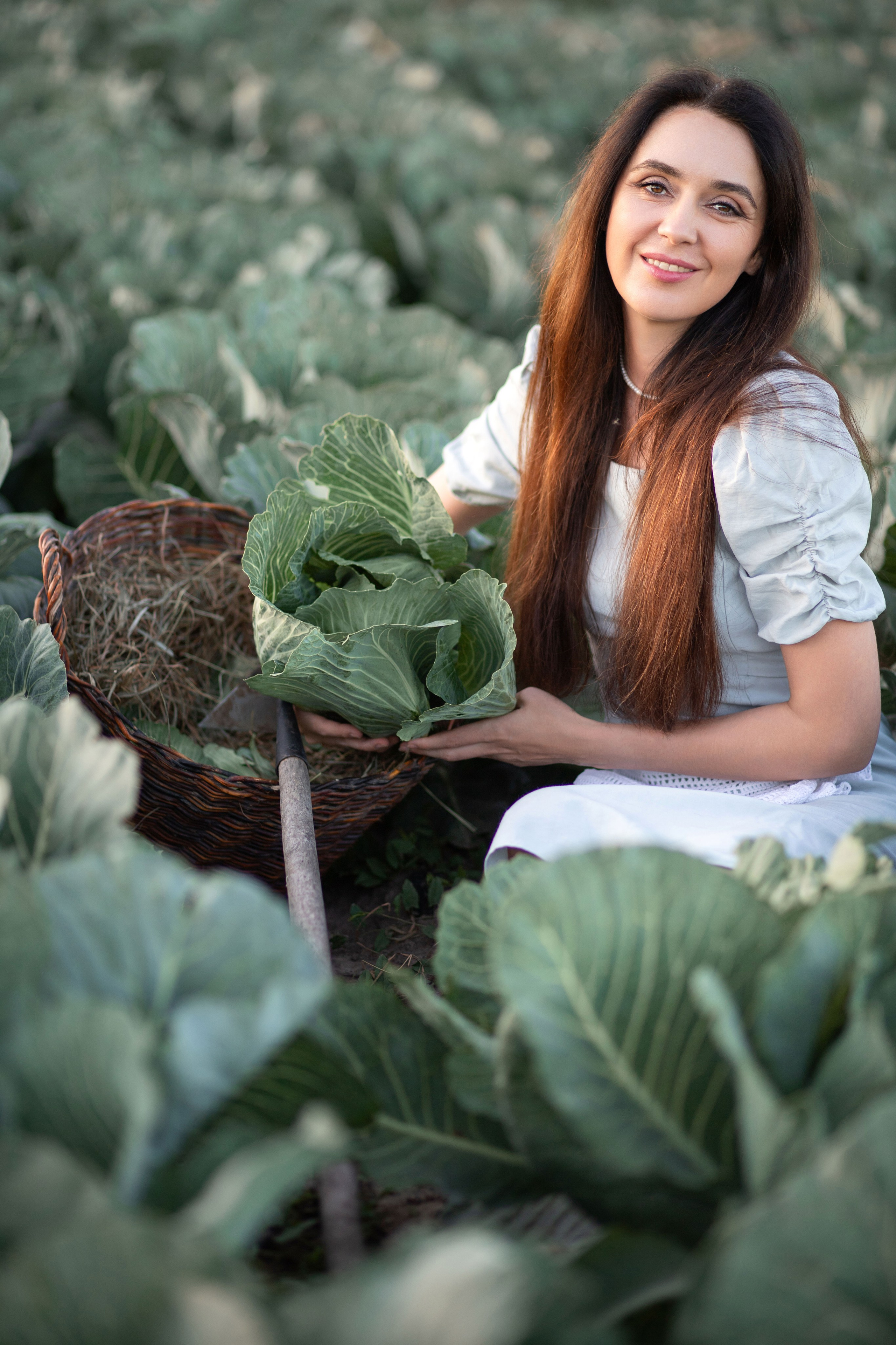 Фотозйомка в капусті з Танею. Сімейний та дитячий фотограф Київ, Ірпінь, Буча — Галина Пивоварова