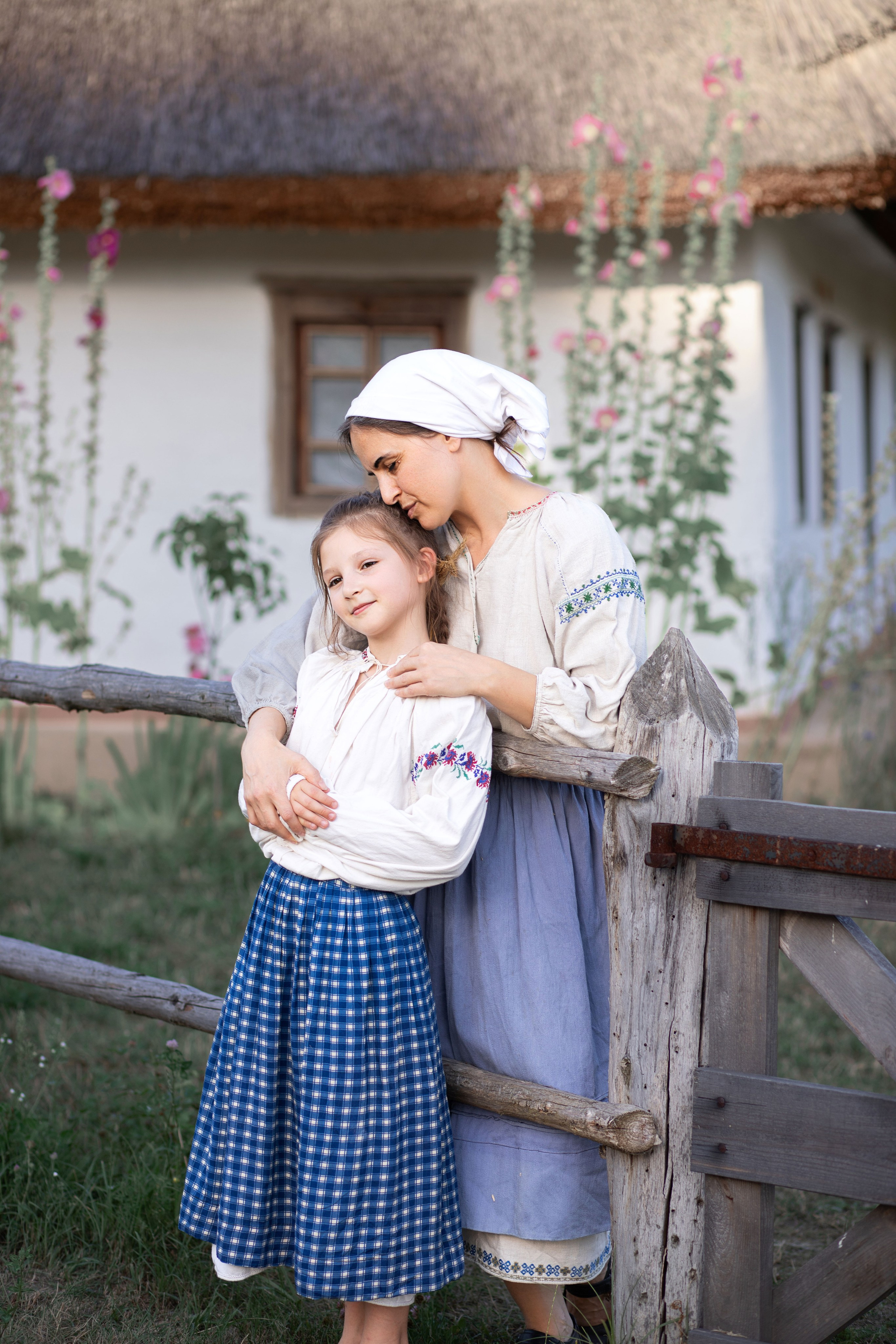 Фотозйомка з Юлею в національному стилі. Сімейний та дитячий фотограф Київ, Ірпінь, Буча — Галина Пивоварова