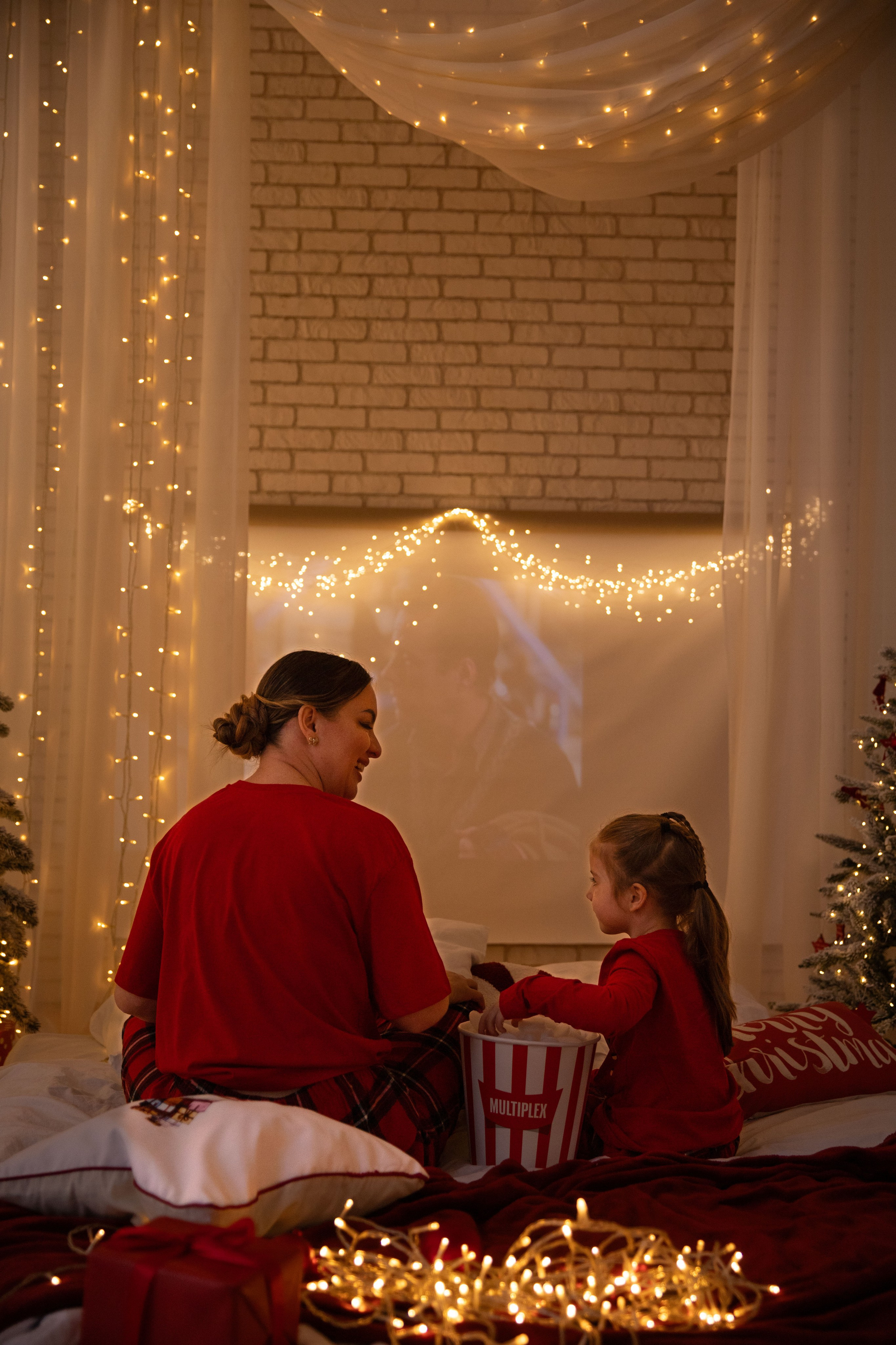 Різдвяний фотовечір з Яною і Машулею. Сімейний та дитячий фотограф Київ, Ірпінь, Буча — Галина Пивоварова