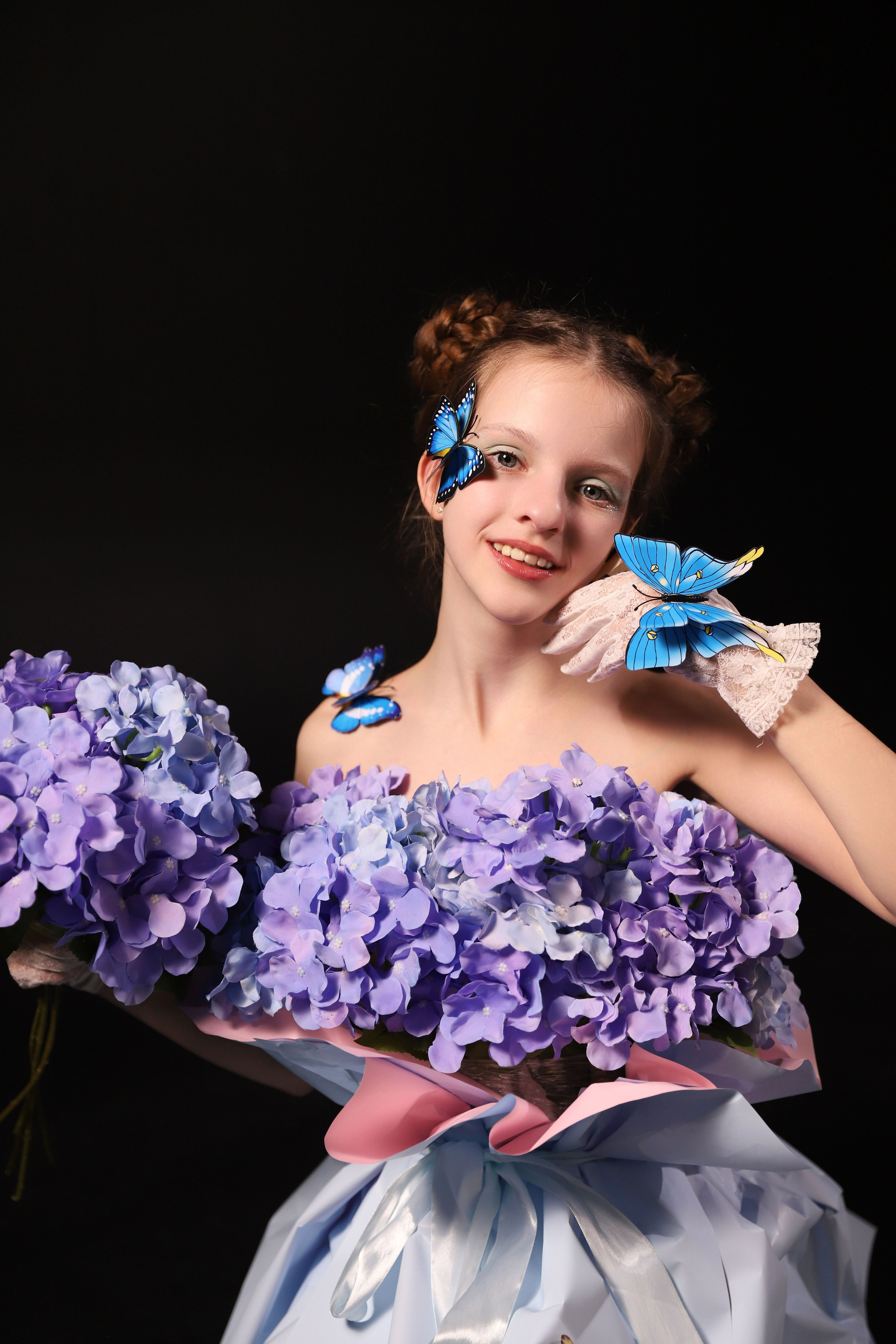 Фотозйомка в квітах. Сімейний та дитячий фотограф Київ, Ірпінь, Буча — Галина Пивоварова