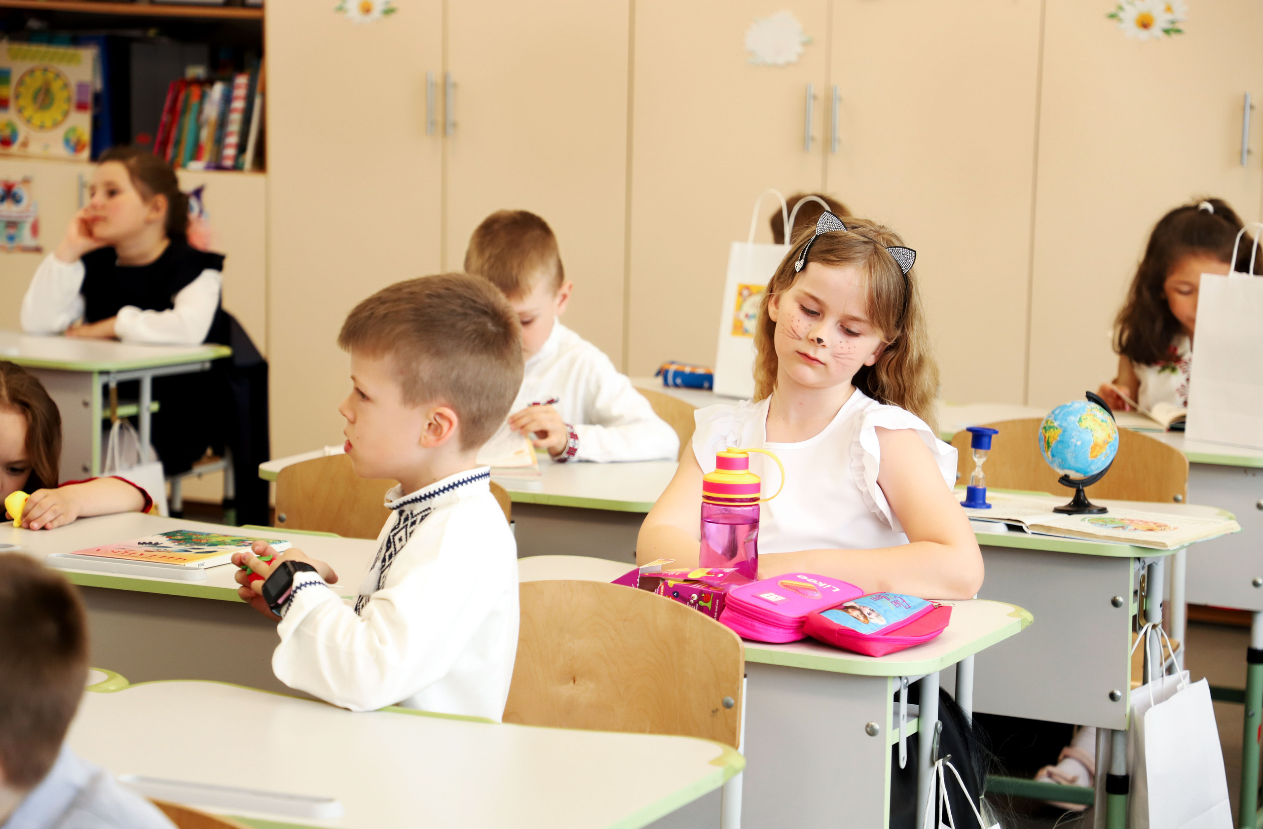 Свято Букваря 1-Д клас, школа 12. Сімейний та дитячий фотограф Київ, Ірпінь, Буча — Галина Пивоварова