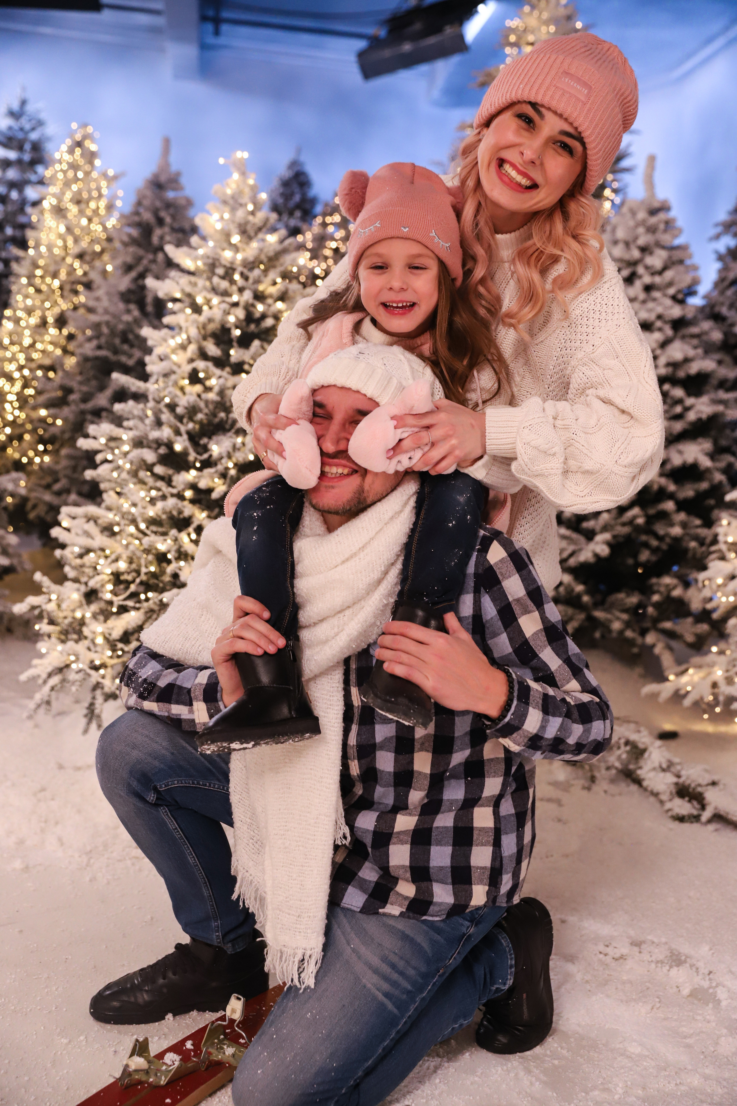 Фотосессия в заснеженном лесу. Сімейний та дитячий фотограф Київ, Ірпінь, Буча — Галина Пивоварова