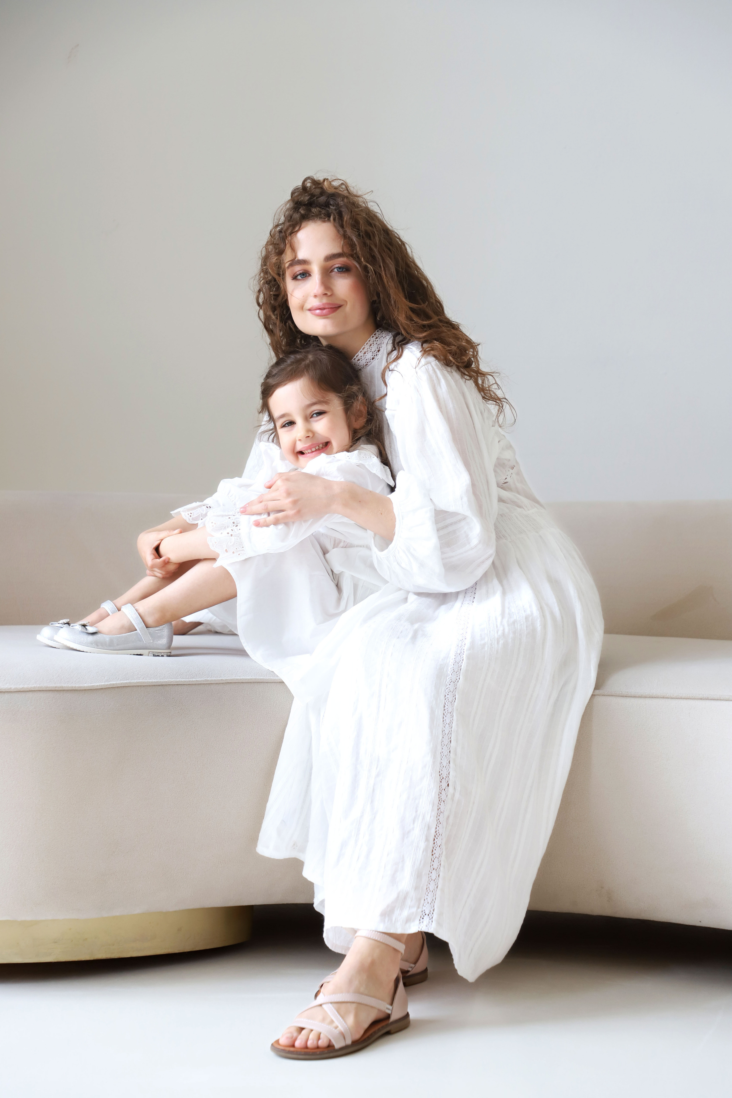 Сімейна фотозйомка «Дві мами, дві донечки». Сімейний та дитячий фотограф Київ, Ірпінь, Буча — Галина Пивоварова