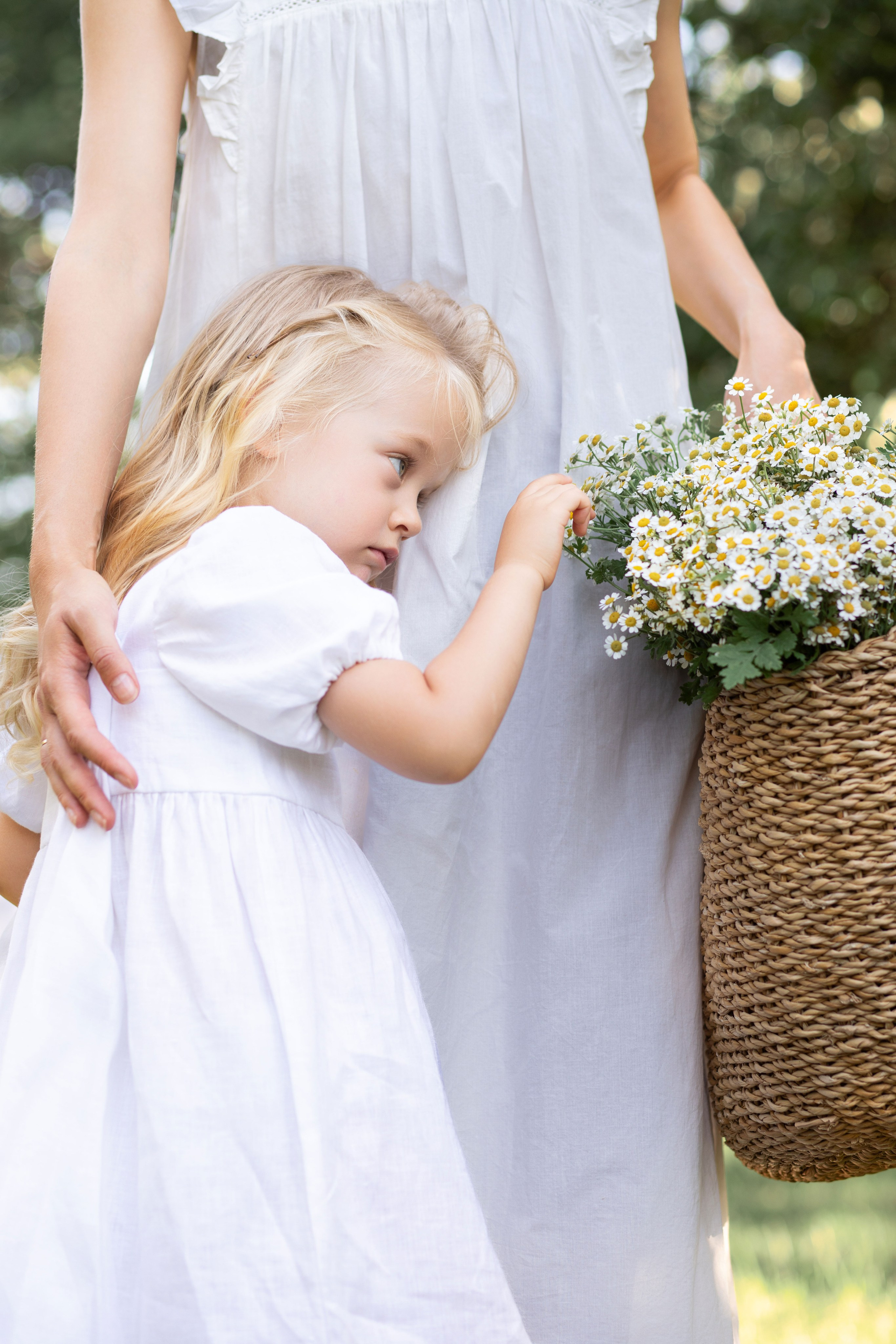 Літня дитяча фотозйомка в саду. Сімейний та дитячий фотограф Київ, Ірпінь, Буча — Галина Пивоварова