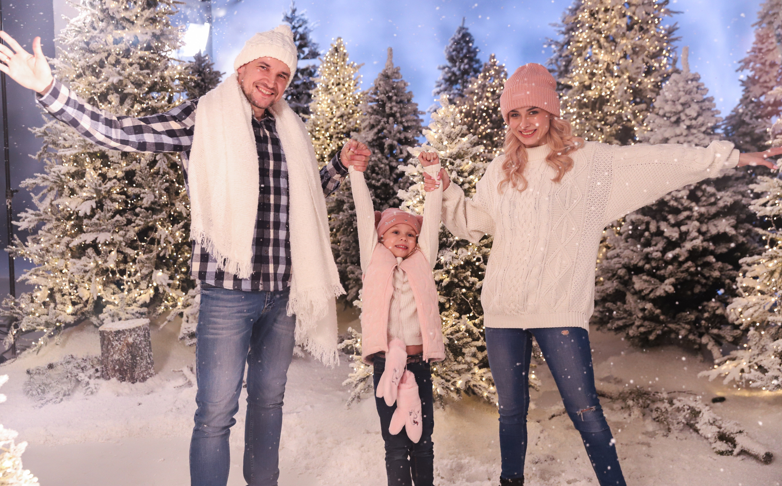 Фотосессия в заснеженном лесу. Сімейний та дитячий фотограф Київ, Ірпінь, Буча — Галина Пивоварова