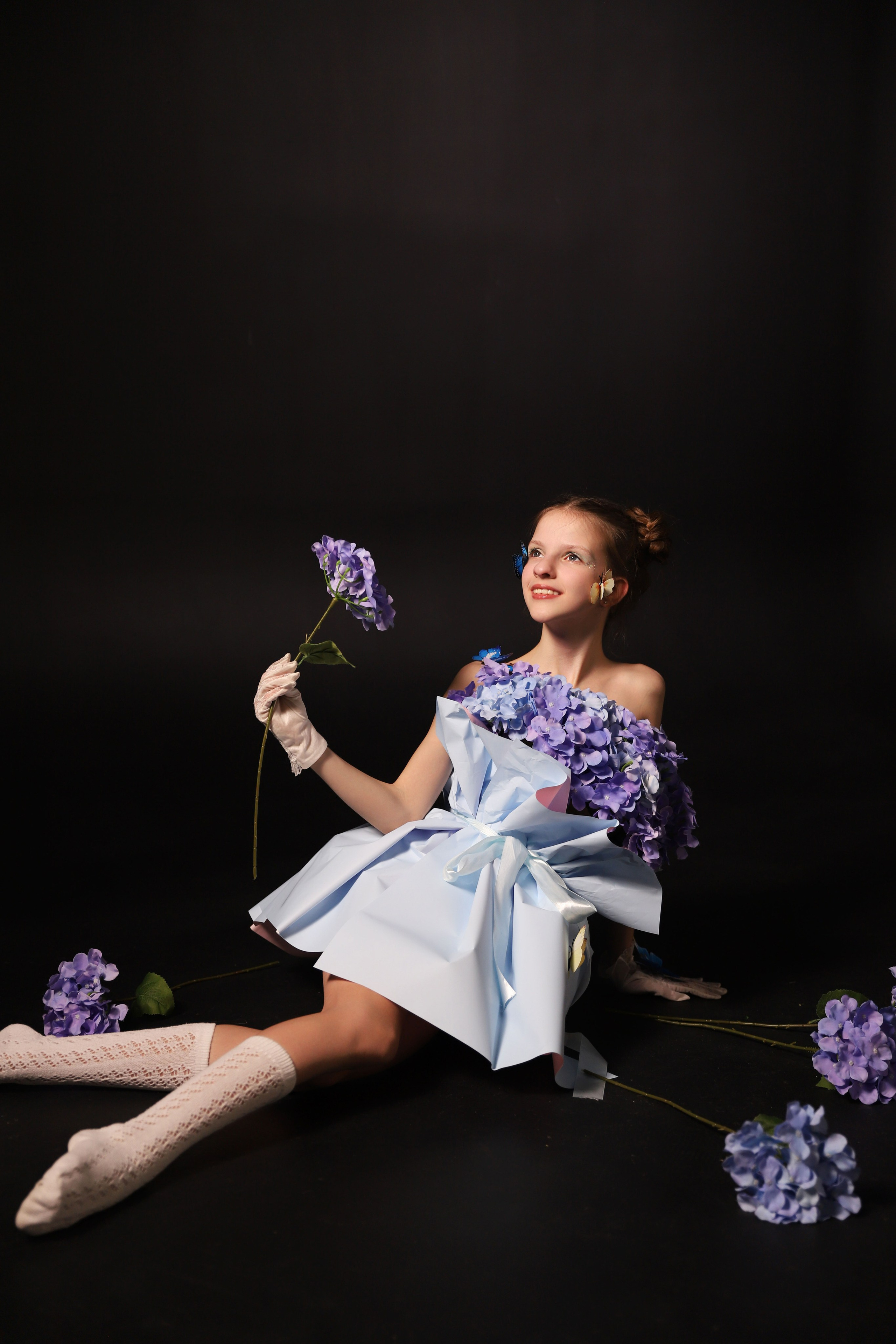 Фотозйомка в квітах. Сімейний та дитячий фотограф Київ, Ірпінь, Буча — Галина Пивоварова