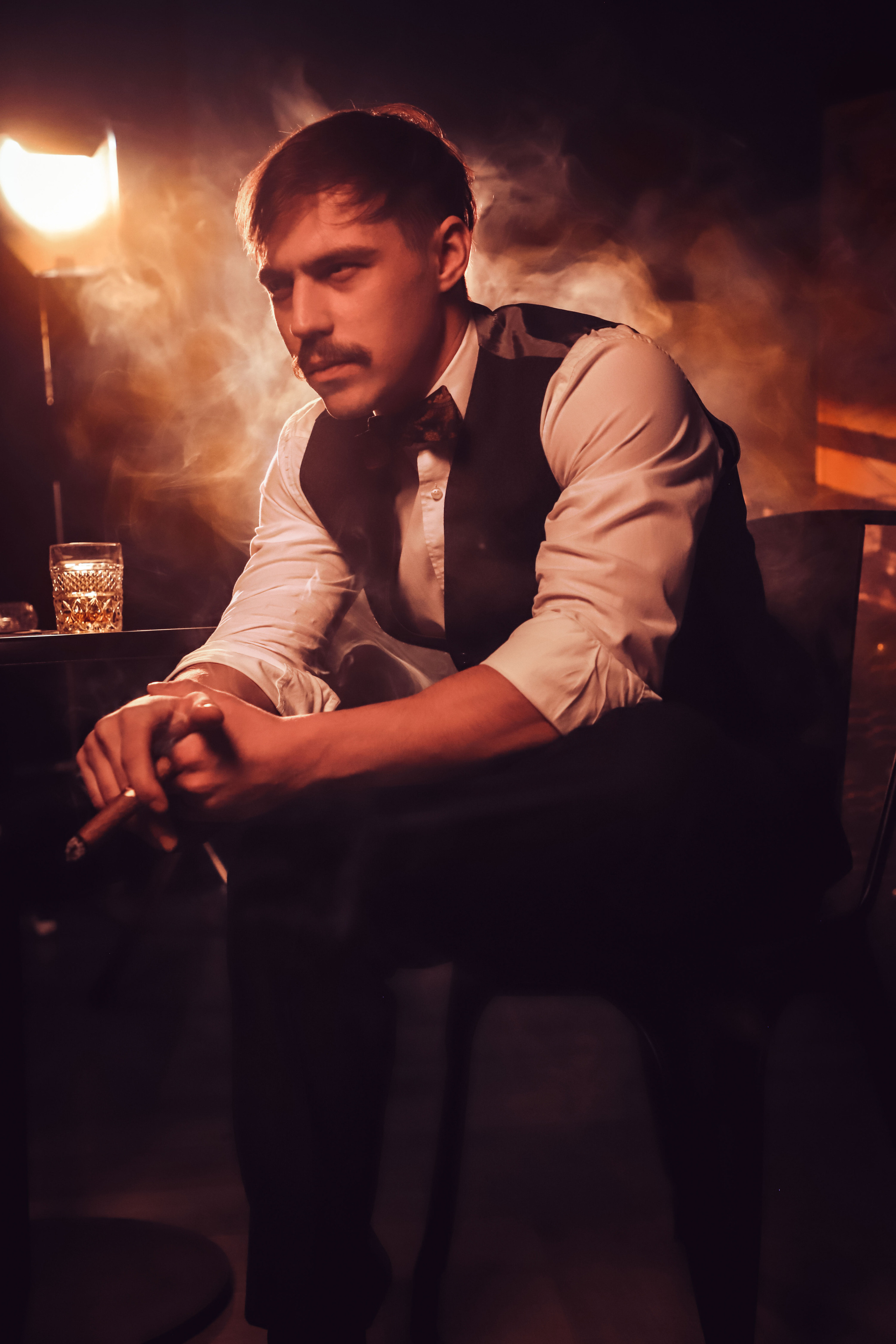 Чоловіча фотозйомка «Гострі картузи». Сімейний та дитячий фотограф Київ, Ірпінь, Буча — Галина Пивоварова