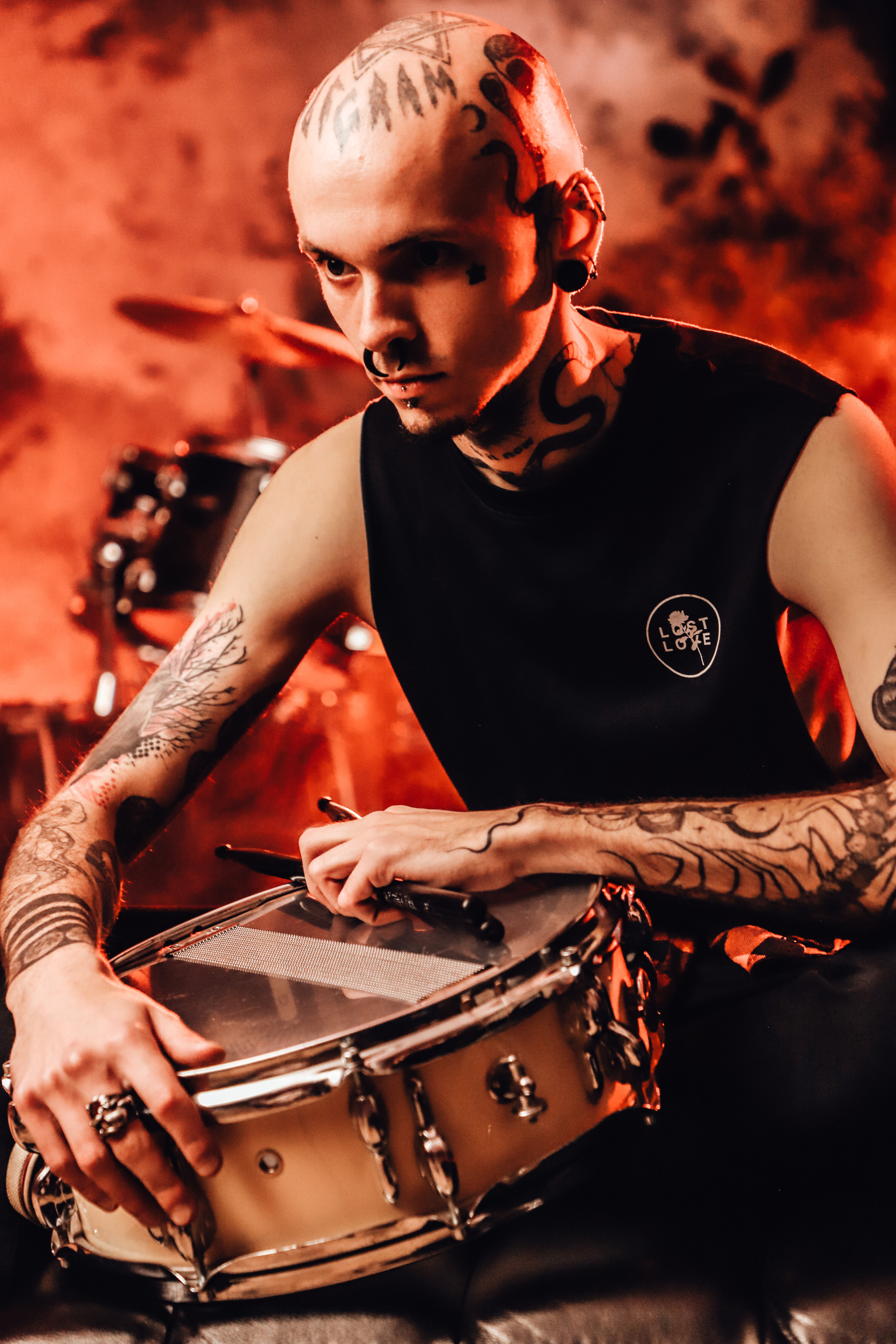 Фотосесія з барабанами «І музика може стати зброєю». Сімейний та дитячий фотограф Київ, Ірпінь, Буча — Галина Пивоварова