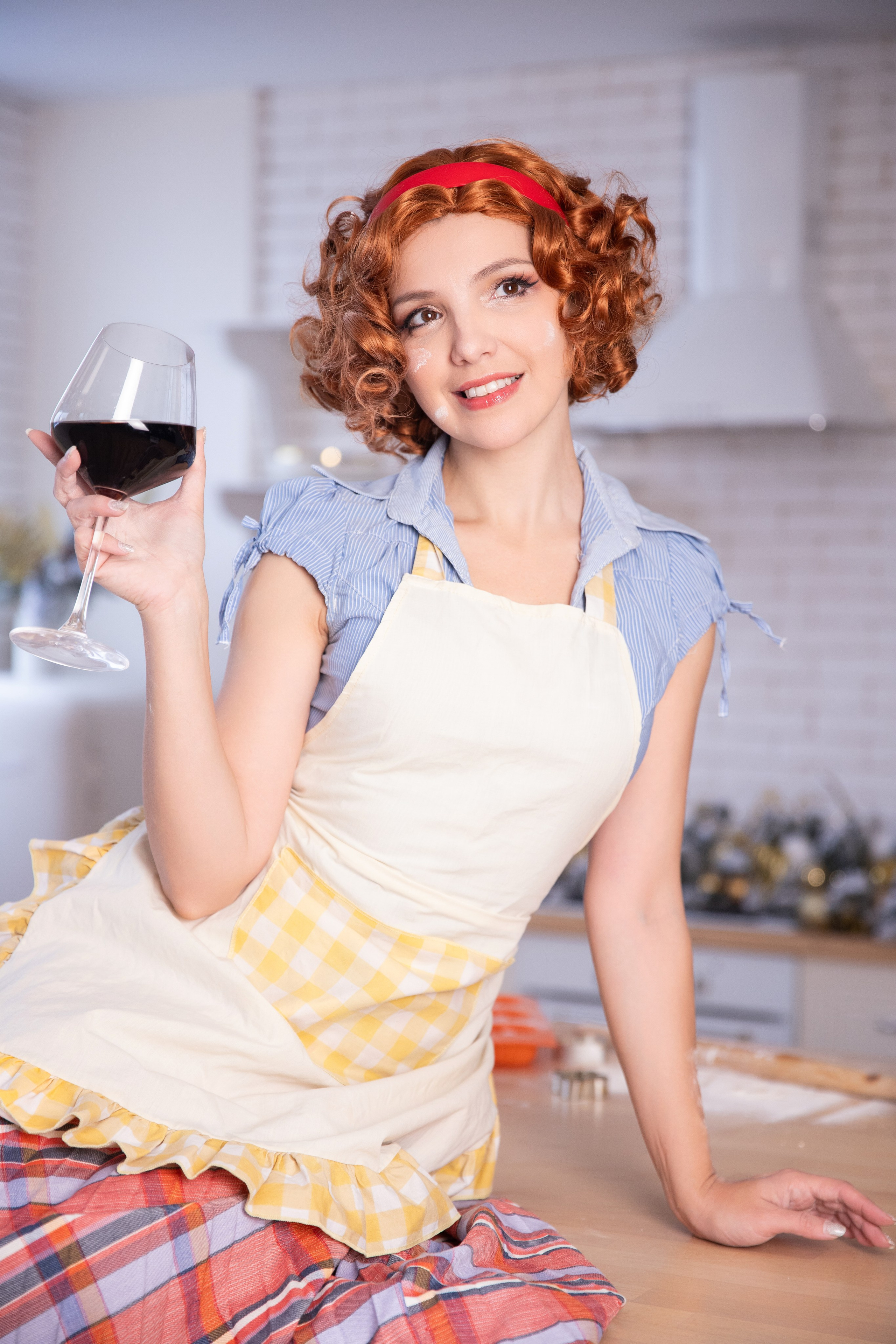 Фотозйомка «Новорічна кухня» з Євою. Сімейний та дитячий фотограф Київ, Ірпінь, Буча — Галина Пивоварова