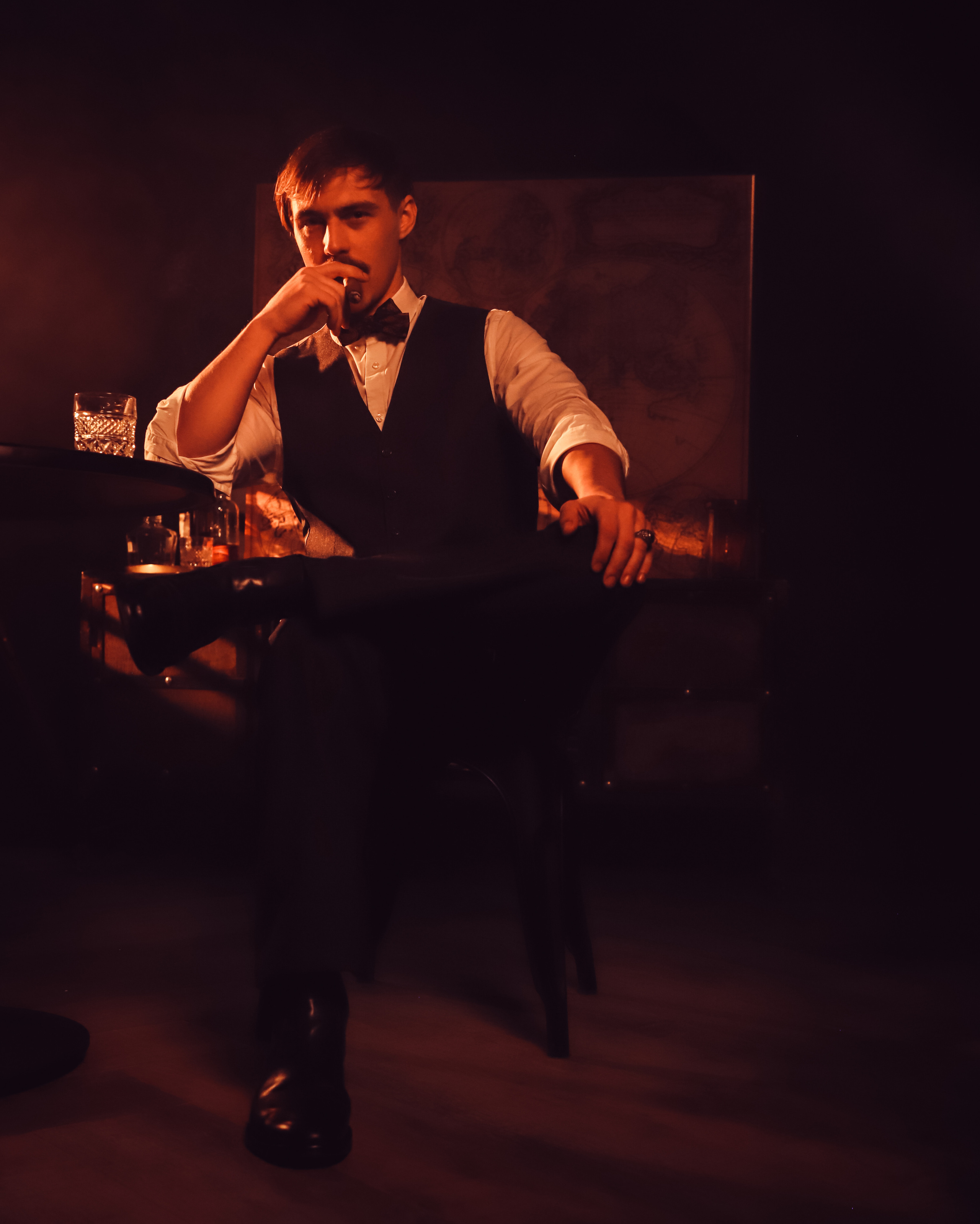 Чоловіча фотозйомка «Гострі картузи». Сімейний та дитячий фотограф Київ, Ірпінь, Буча — Галина Пивоварова