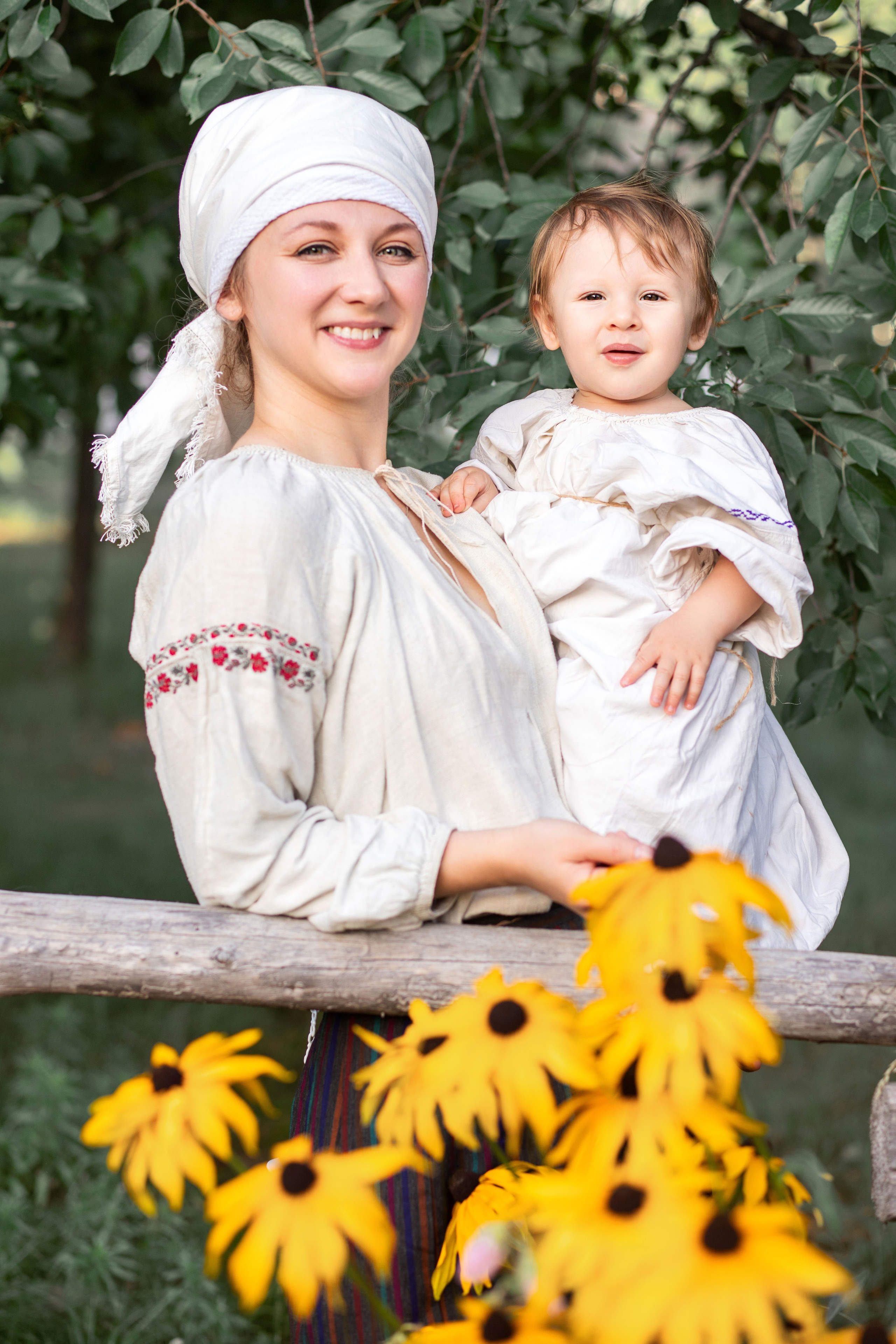 Сімейна фотосесія Надії з малечею в національному стилі. Сімейний та дитячий фотограф Київ, Ірпінь, Буча — Галина Пивоварова