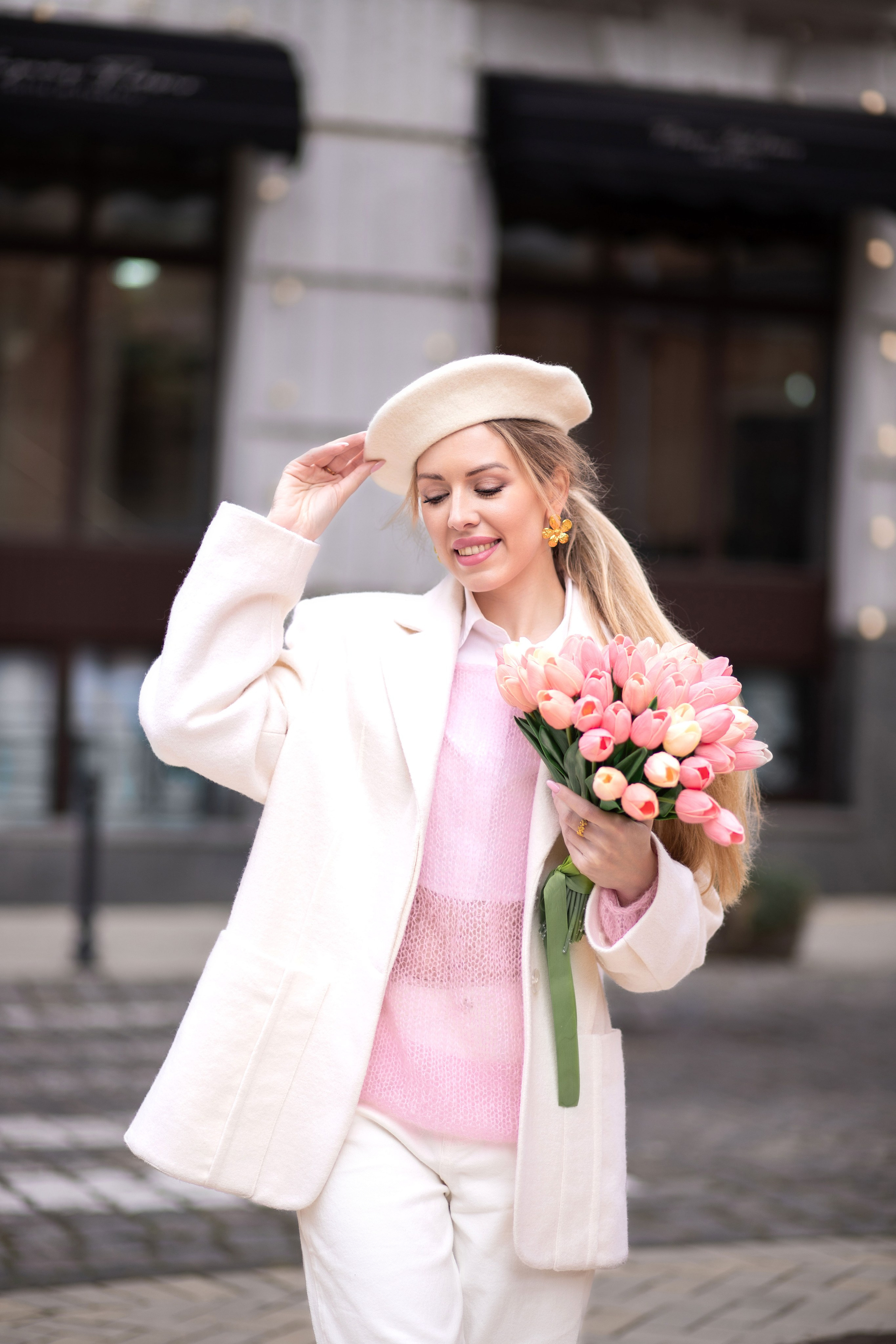 Весняна фотопрогулянка вулицями міста з Машею. Сімейний та дитячий фотограф Київ, Ірпінь, Буча — Галина Пивоварова