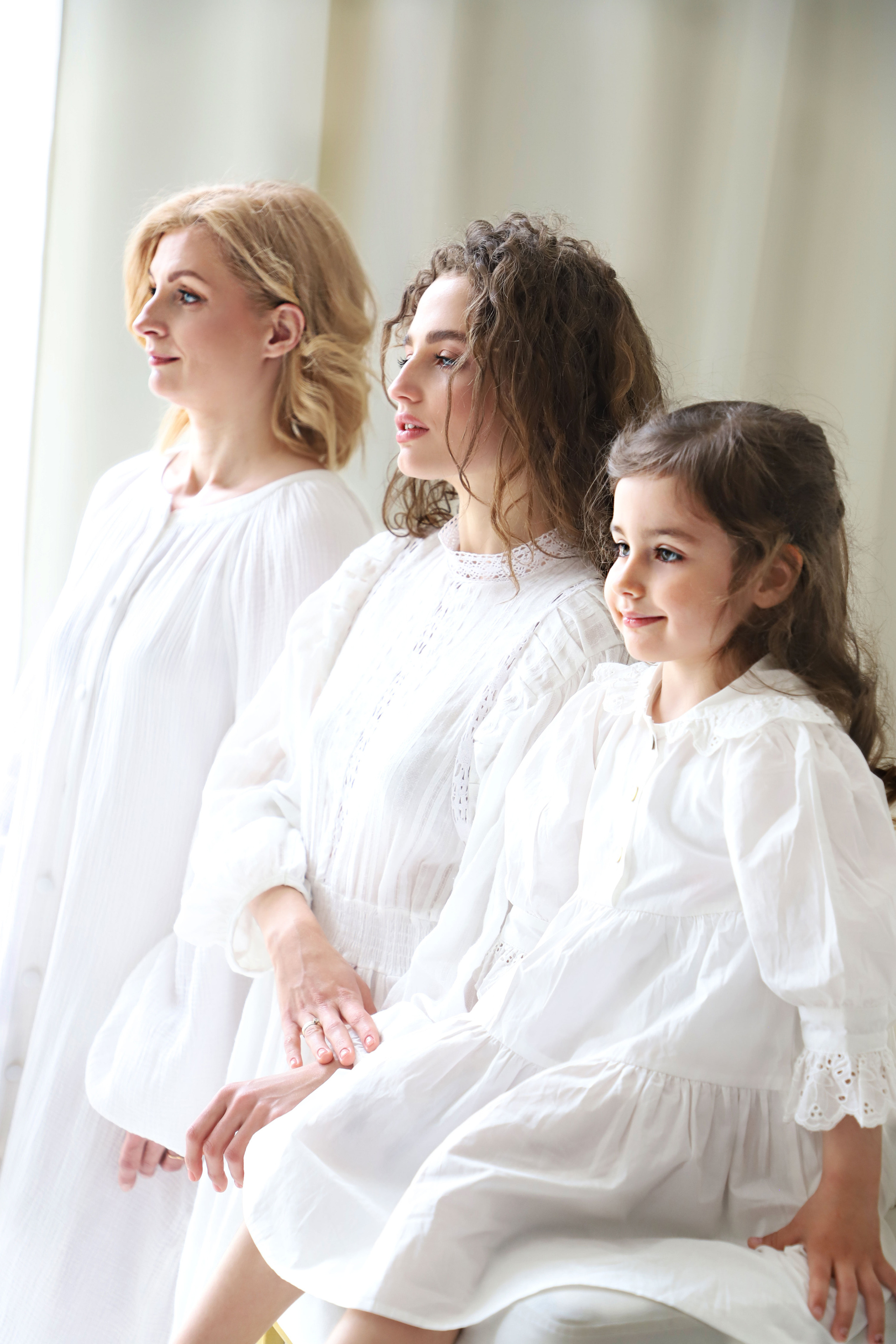 Сімейна фотозйомка «Дві мами, дві донечки». Сімейний та дитячий фотограф Київ, Ірпінь, Буча — Галина Пивоварова