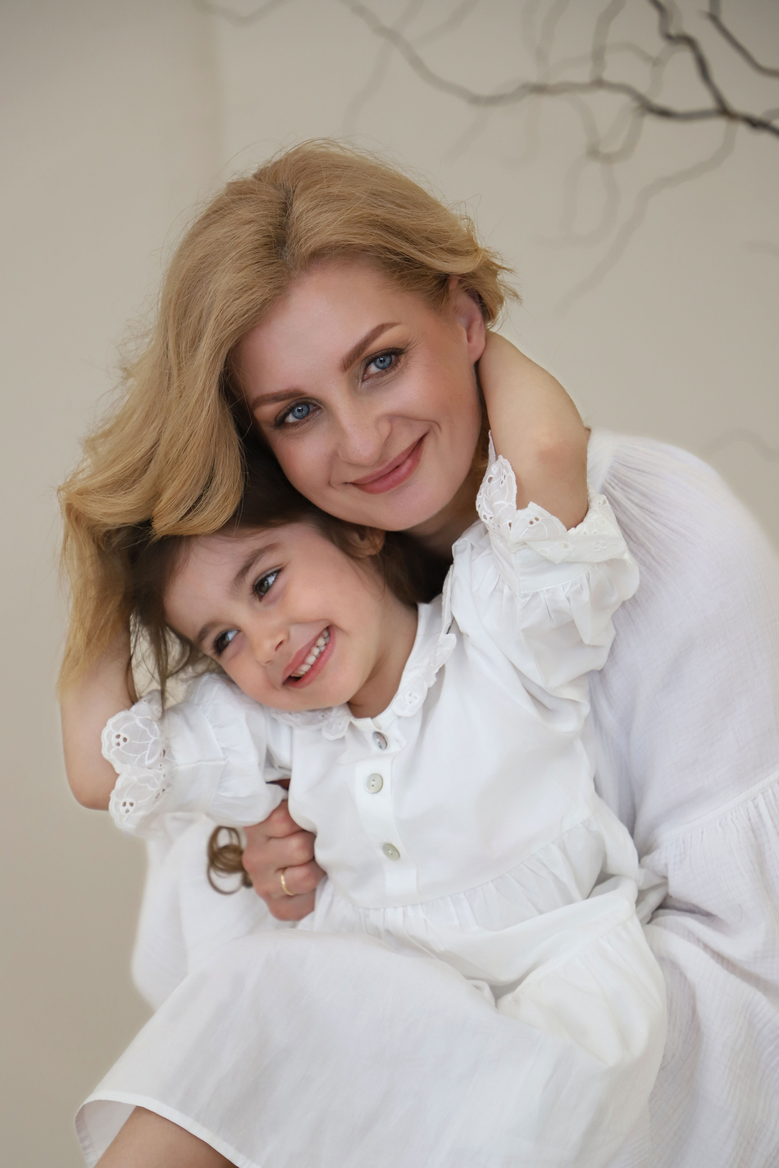 Сімейна фотозйомка «Дві мами, дві донечки». Сімейний та дитячий фотограф Київ, Ірпінь, Буча — Галина Пивоварова