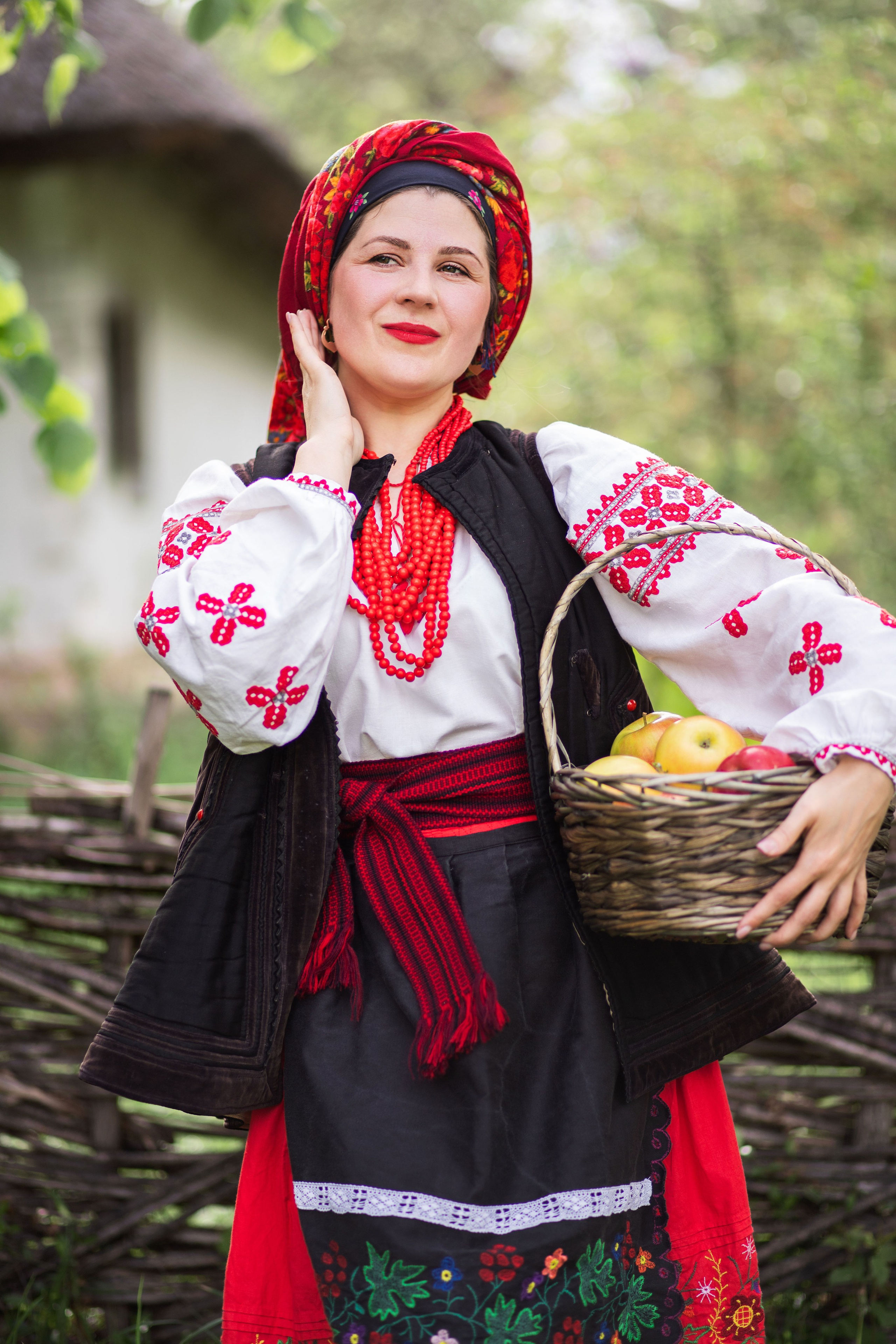 Фотопрогулянка з Надею «Українська душа». Сімейний та дитячий фотограф Київ, Ірпінь, Буча — Галина Пивоварова