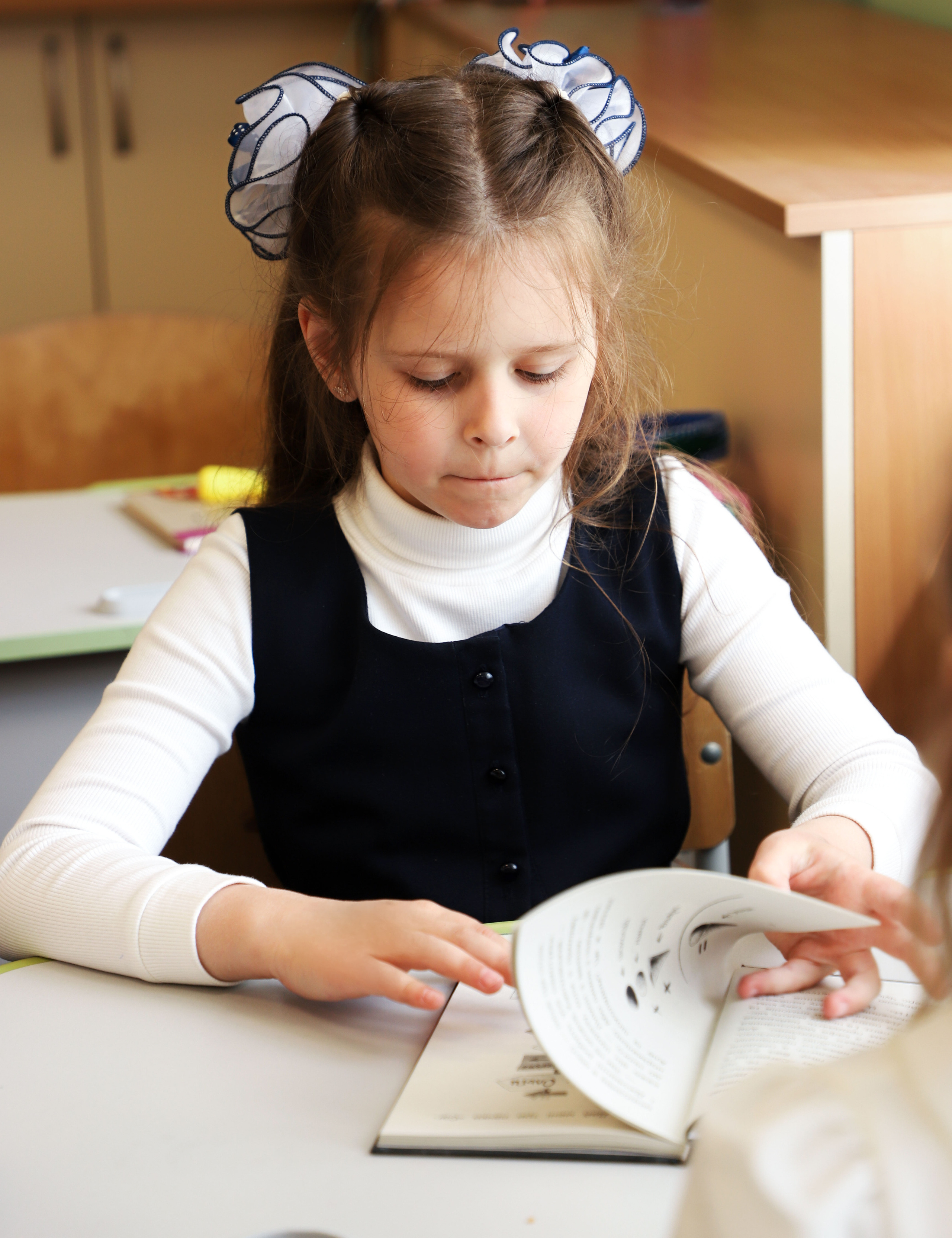 Свято Букваря 1-Д клас, школа 12. Сімейний та дитячий фотограф Київ, Ірпінь, Буча — Галина Пивоварова