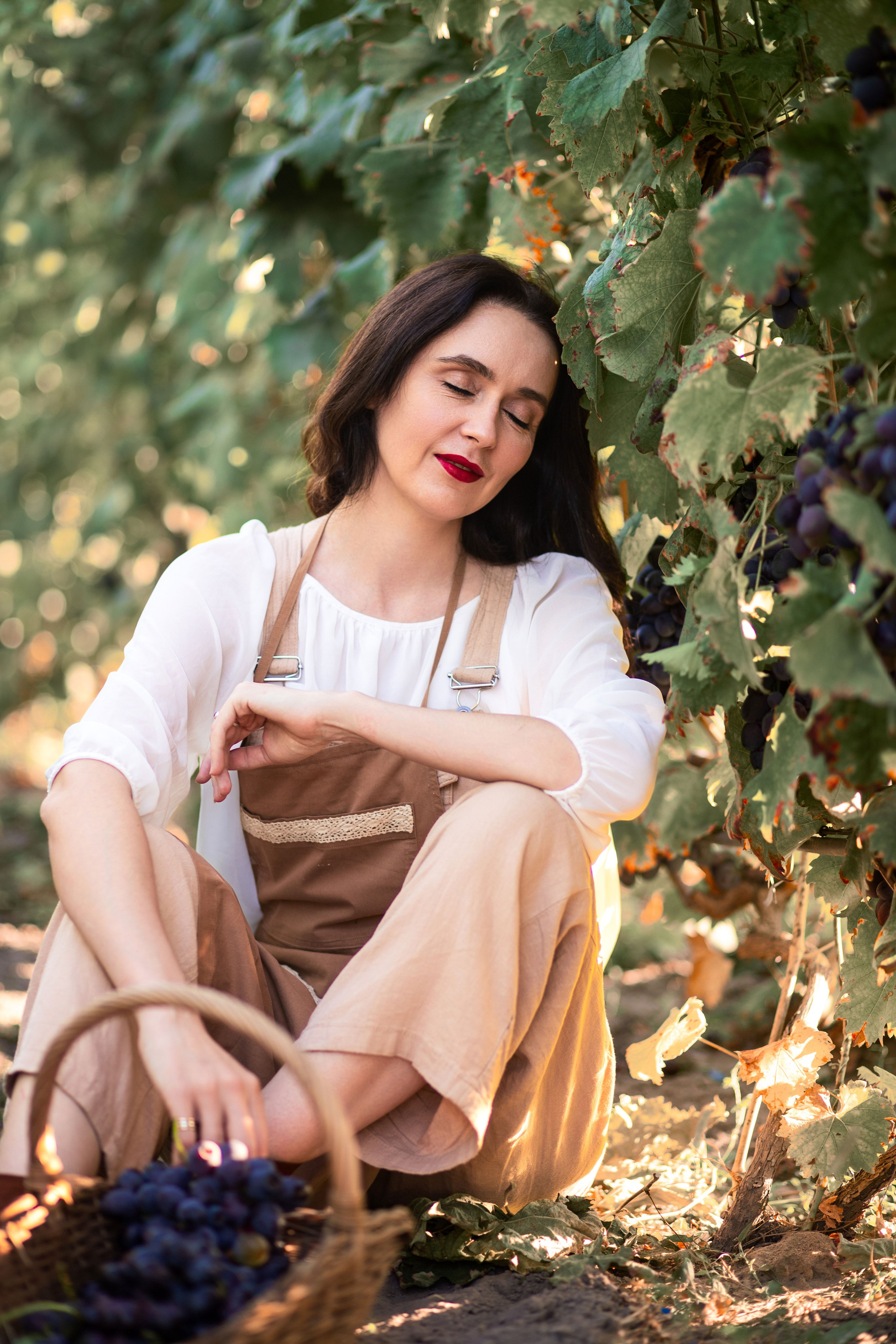 Фотозйомка в винограднику з Тетяною. Сімейний та дитячий фотограф Київ, Ірпінь, Буча — Галина Пивоварова