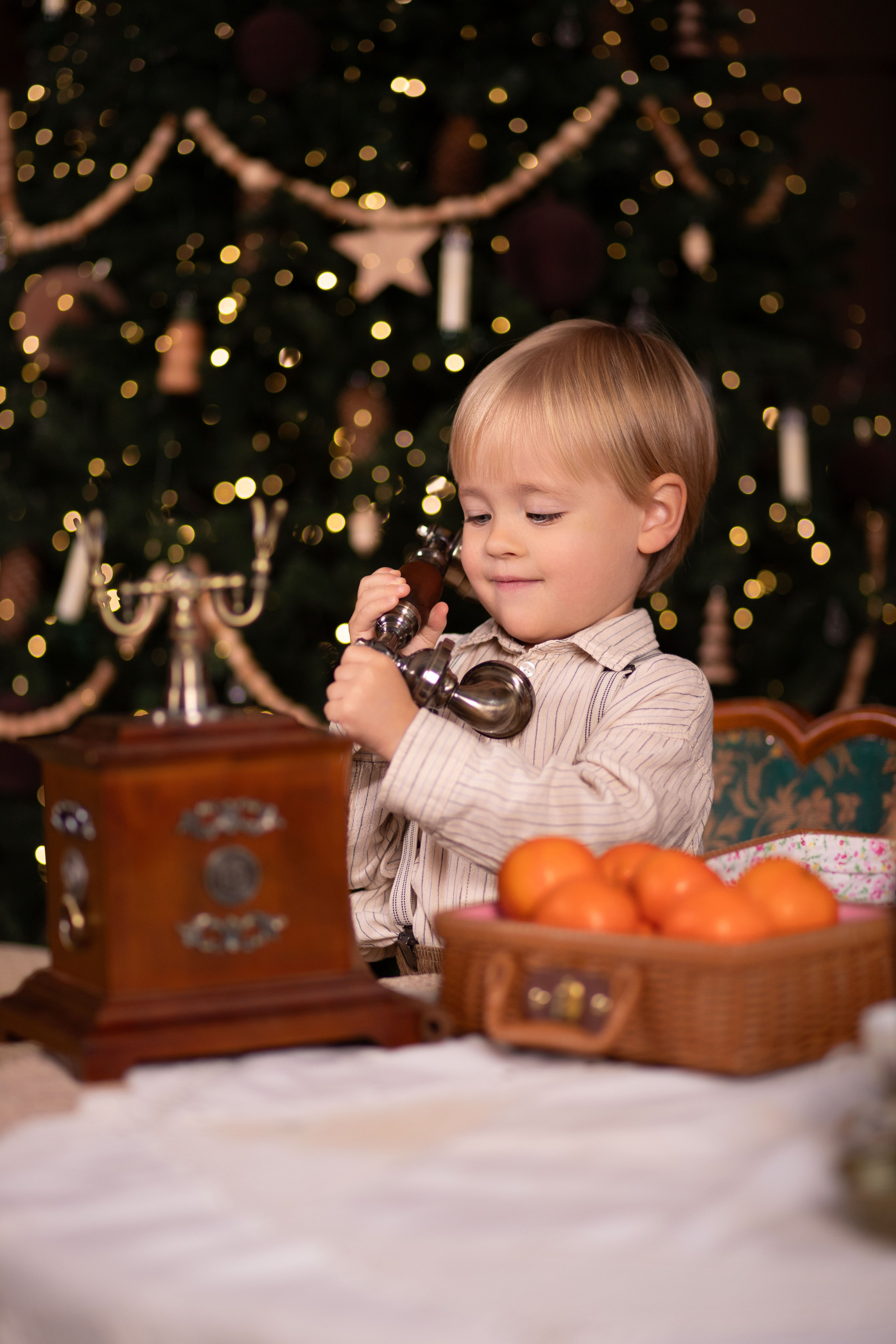 Новорічна дитяча фотозйомка «Мандариновий час». Сімейний та дитячий фотограф Київ, Ірпінь, Буча — Галина Пивоварова
