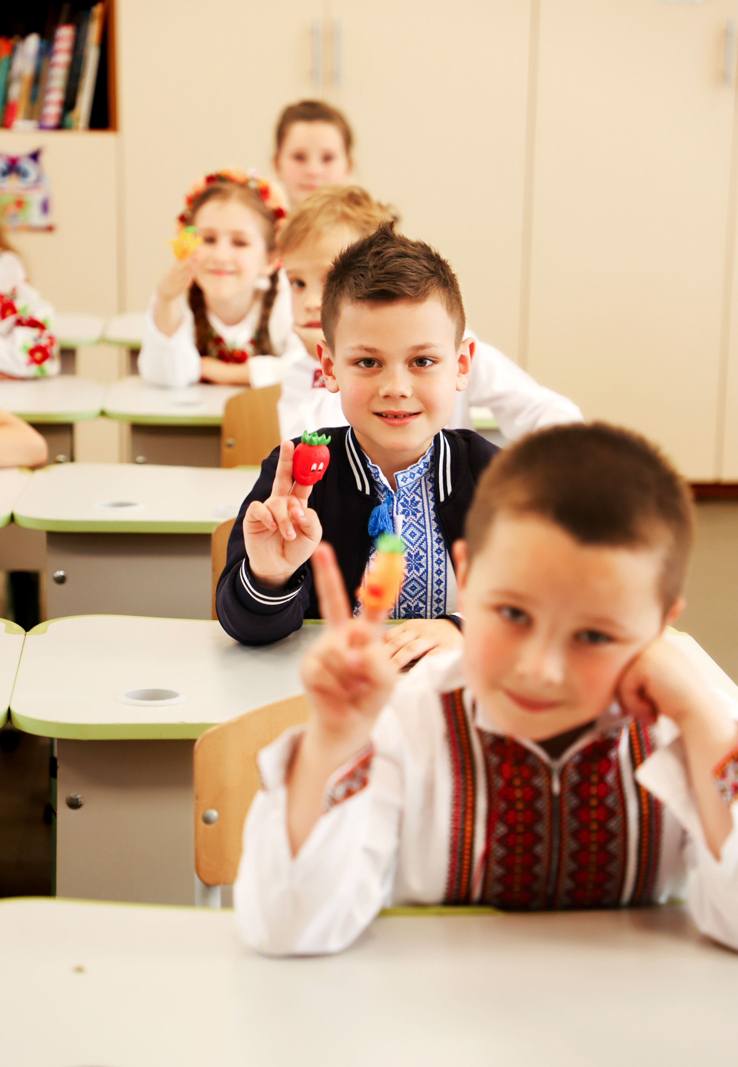 Свято Букваря 1-Д клас, школа 12. Сімейний та дитячий фотограф Київ, Ірпінь, Буча — Галина Пивоварова