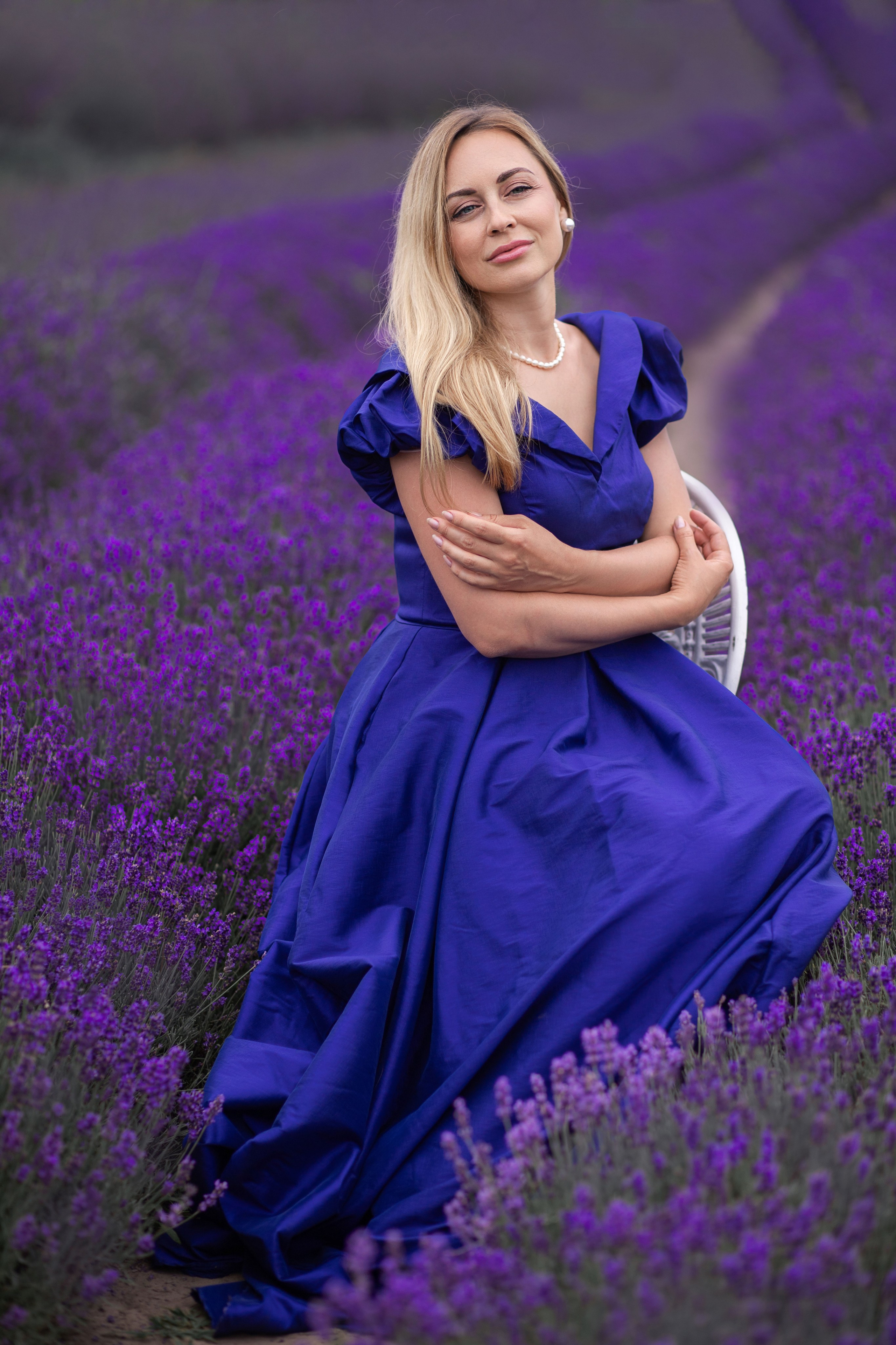 Жіноча фотопрогулянка по лавандовому саду з Настею. Сімейний та дитячий фотограф Київ, Ірпінь, Буча — Галина Пивоварова