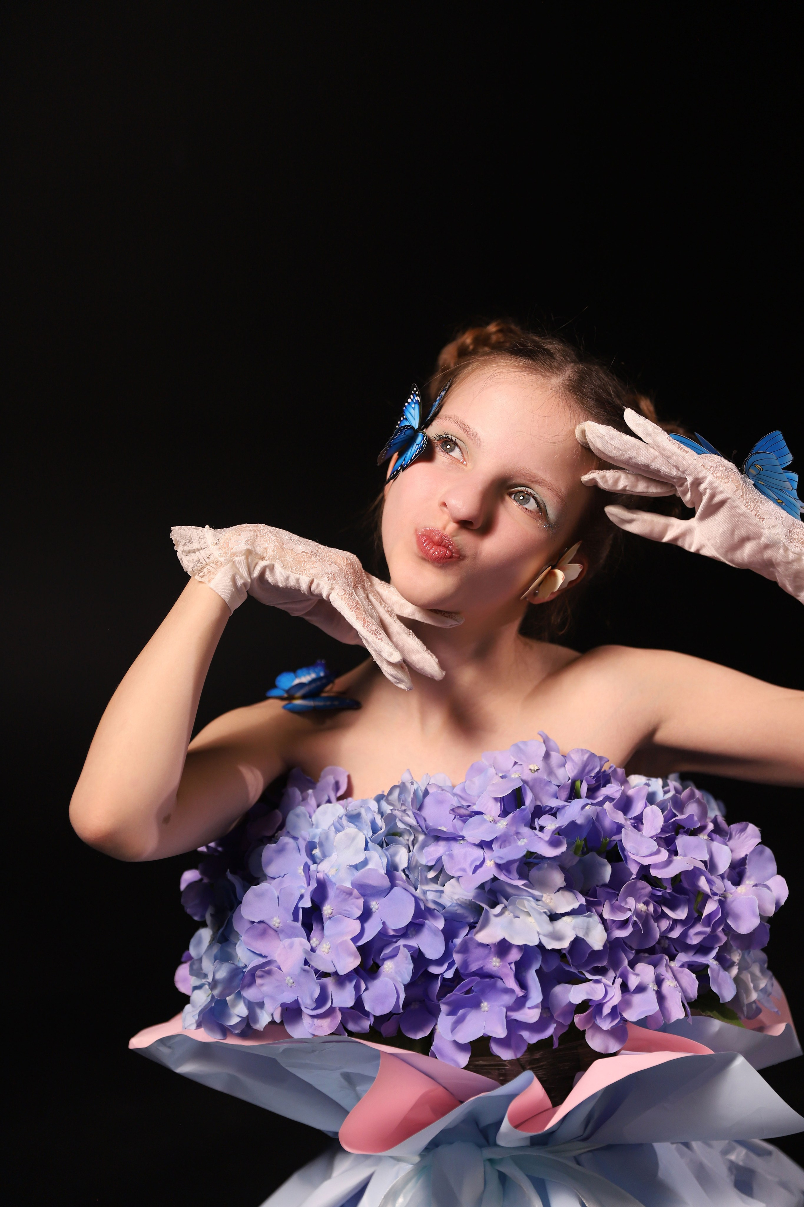 Фотозйомка в квітах. Сімейний та дитячий фотограф Київ, Ірпінь, Буча — Галина Пивоварова