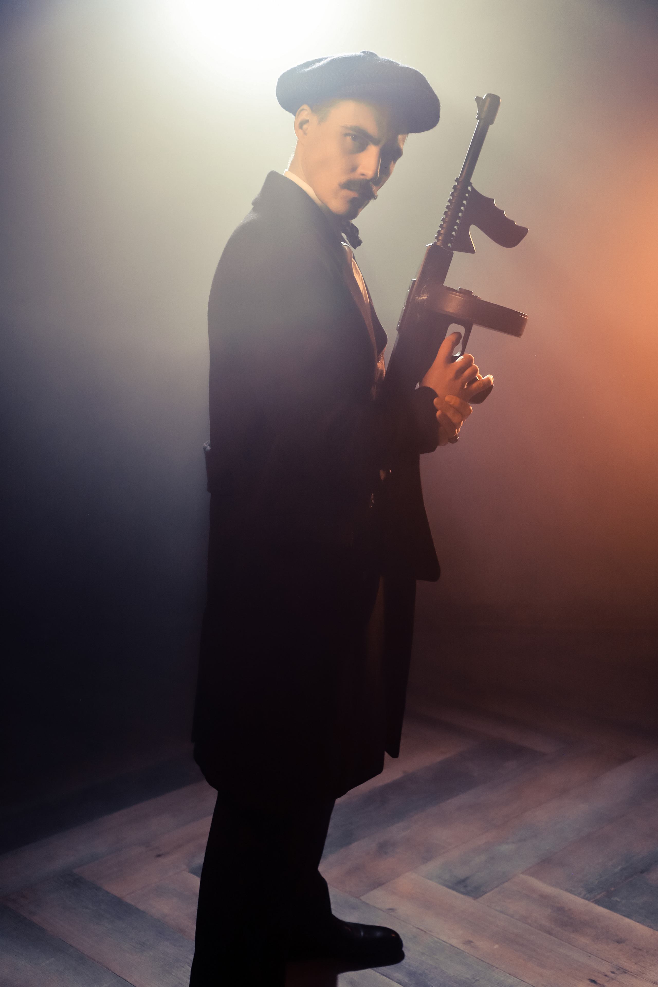 Чоловіча фотозйомка «Гострі картузи». Сімейний та дитячий фотограф Київ, Ірпінь, Буча — Галина Пивоварова