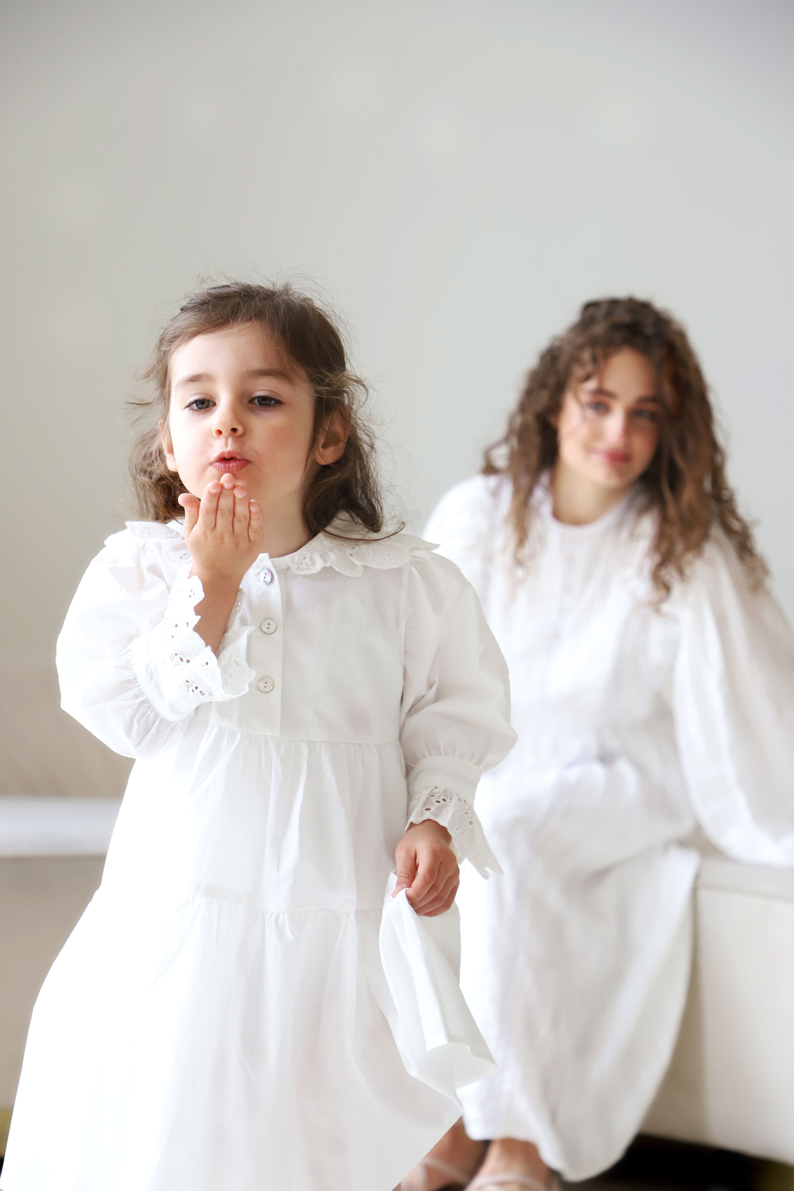 Сімейна фотозйомка «Дві мами, дві донечки». Сімейний та дитячий фотограф Київ, Ірпінь, Буча — Галина Пивоварова