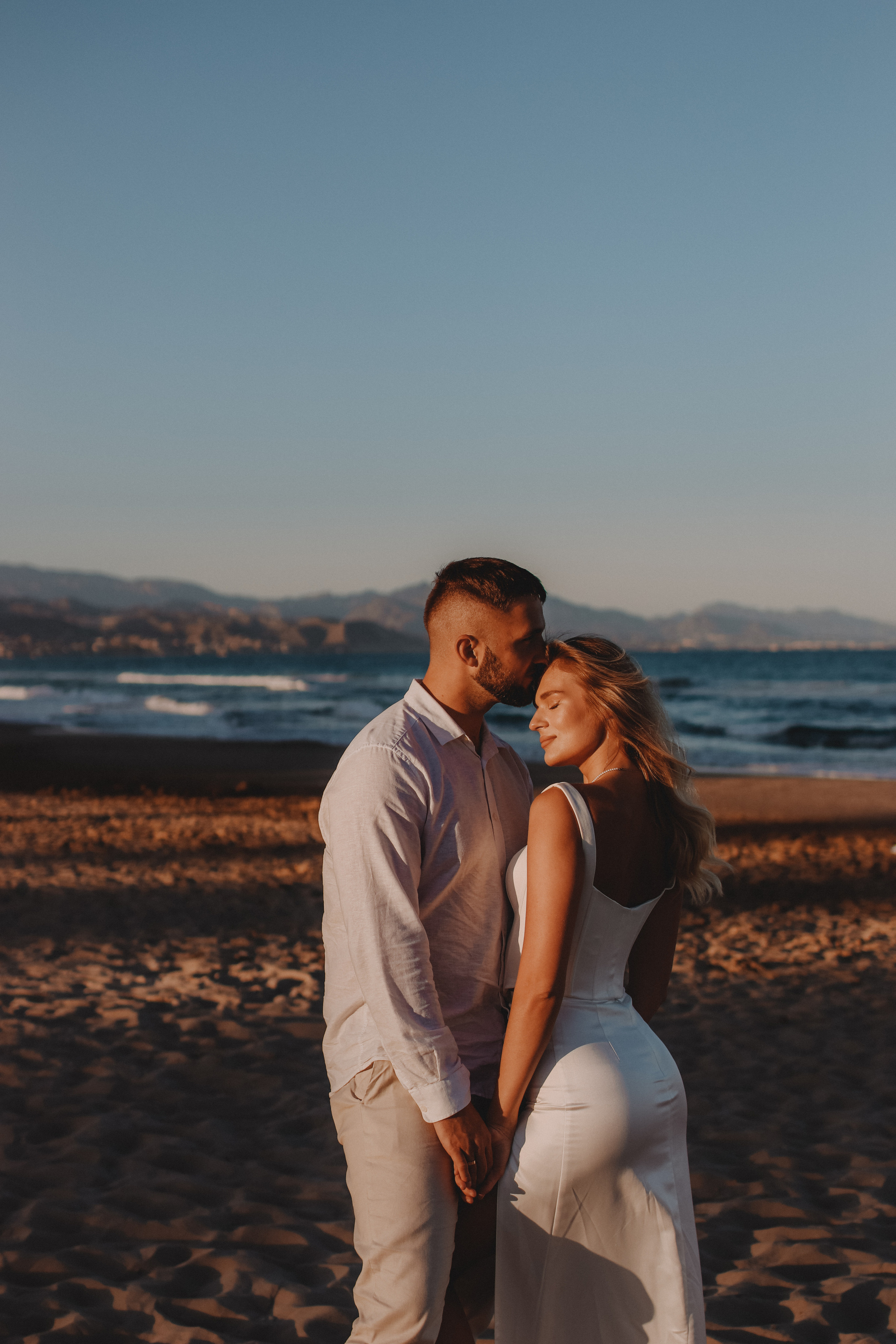 April 2023 — Elopement Victoria & Egor. Свадебный, лав стори фотограф в Праге, Европе Елизавета Гриценко