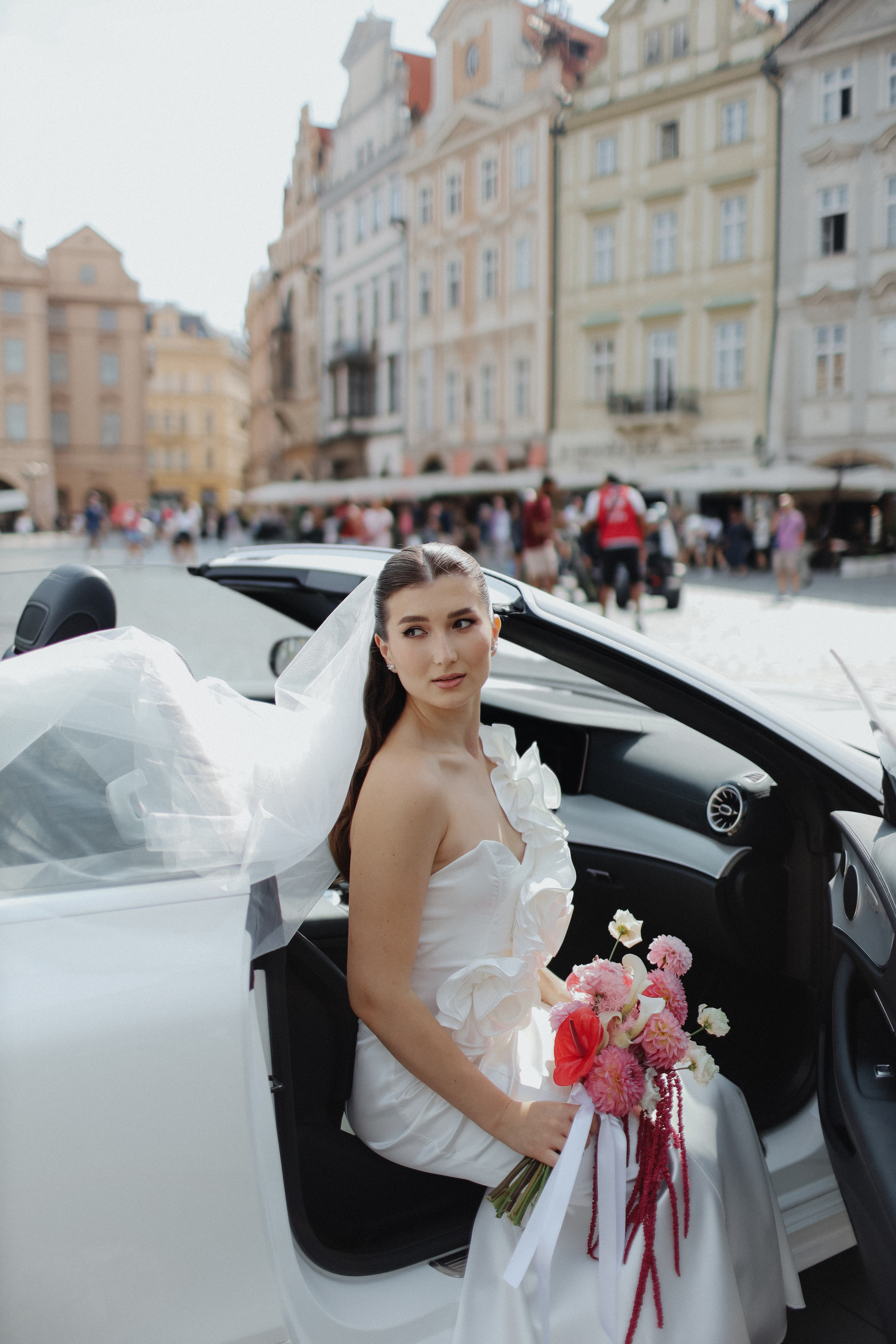 August 2024 — Rufina & Aldar intimate wedding. Wedding & love story photographer Prague, Europe Elizaveta Gritsenko
