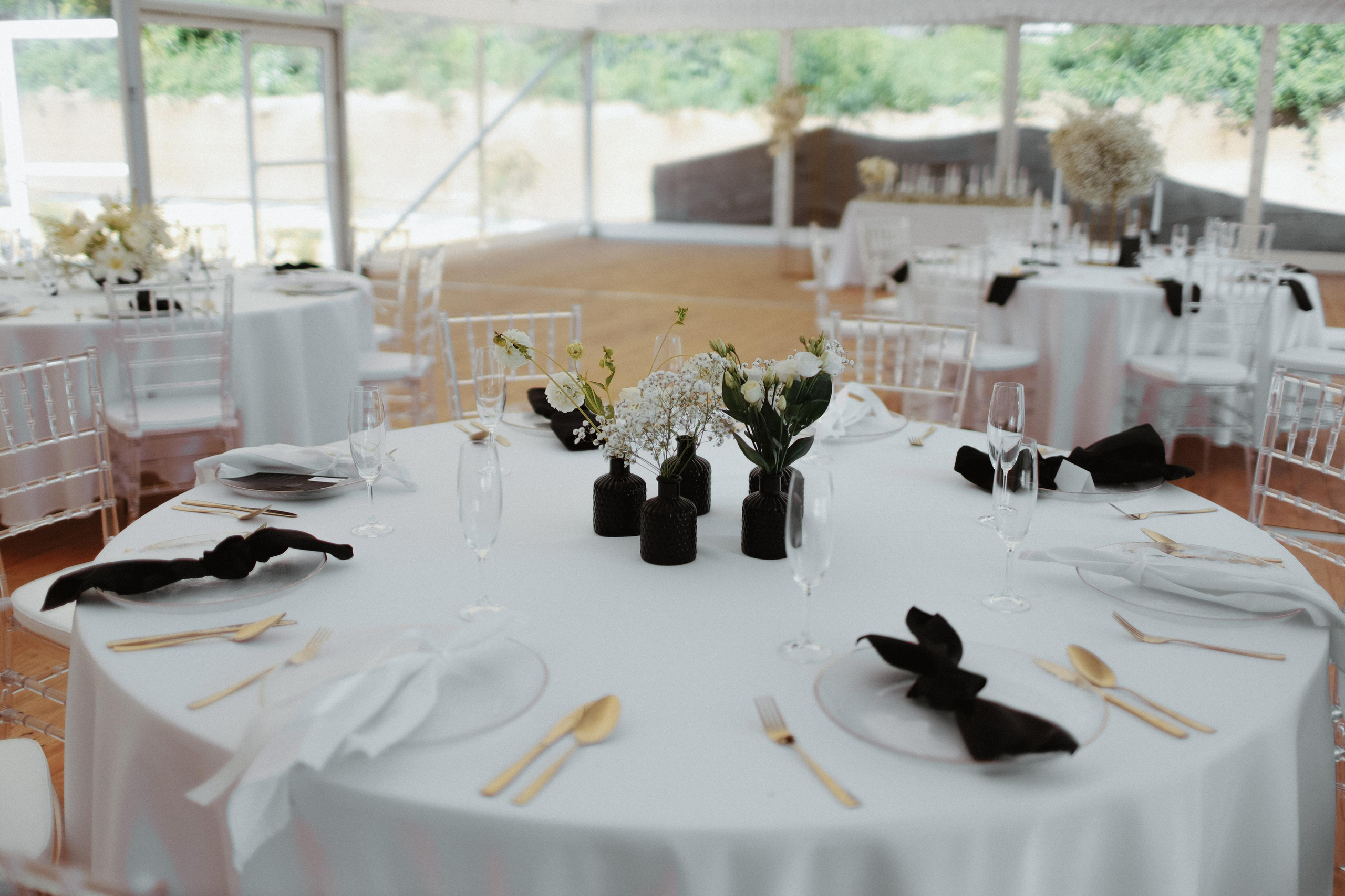 September 2023 — wedding Hrad Kunzov. Свадебный, лав стори фотограф в Праге, Европе Елизавета Гриценко