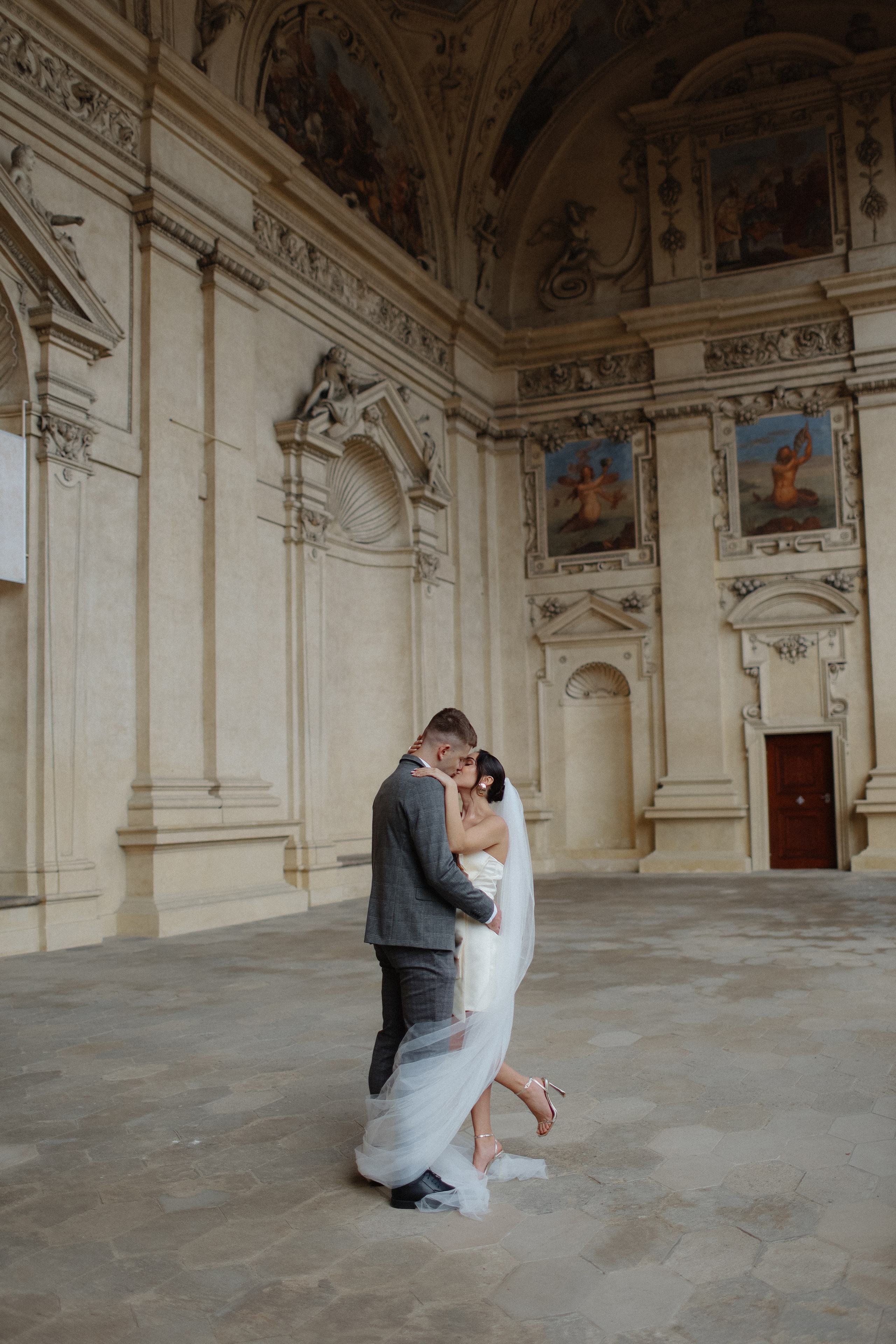 April 2024- pre wedding Sergey & Tanya. Свадебный, лав стори фотограф в Праге, Европе Елизавета Гриценко